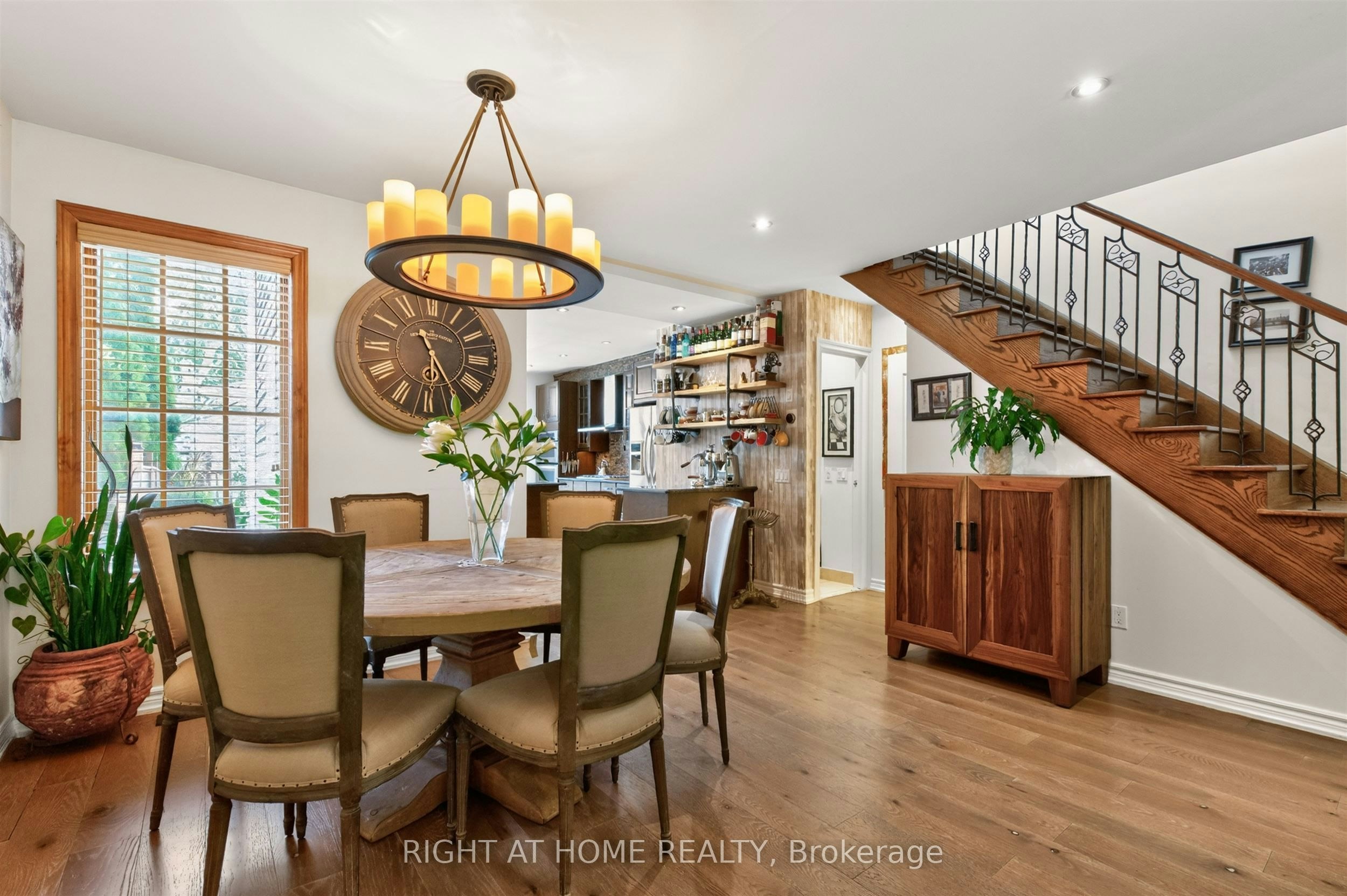82 Arlington Avenue, Toronto, ON, M6G 3L1 - 12