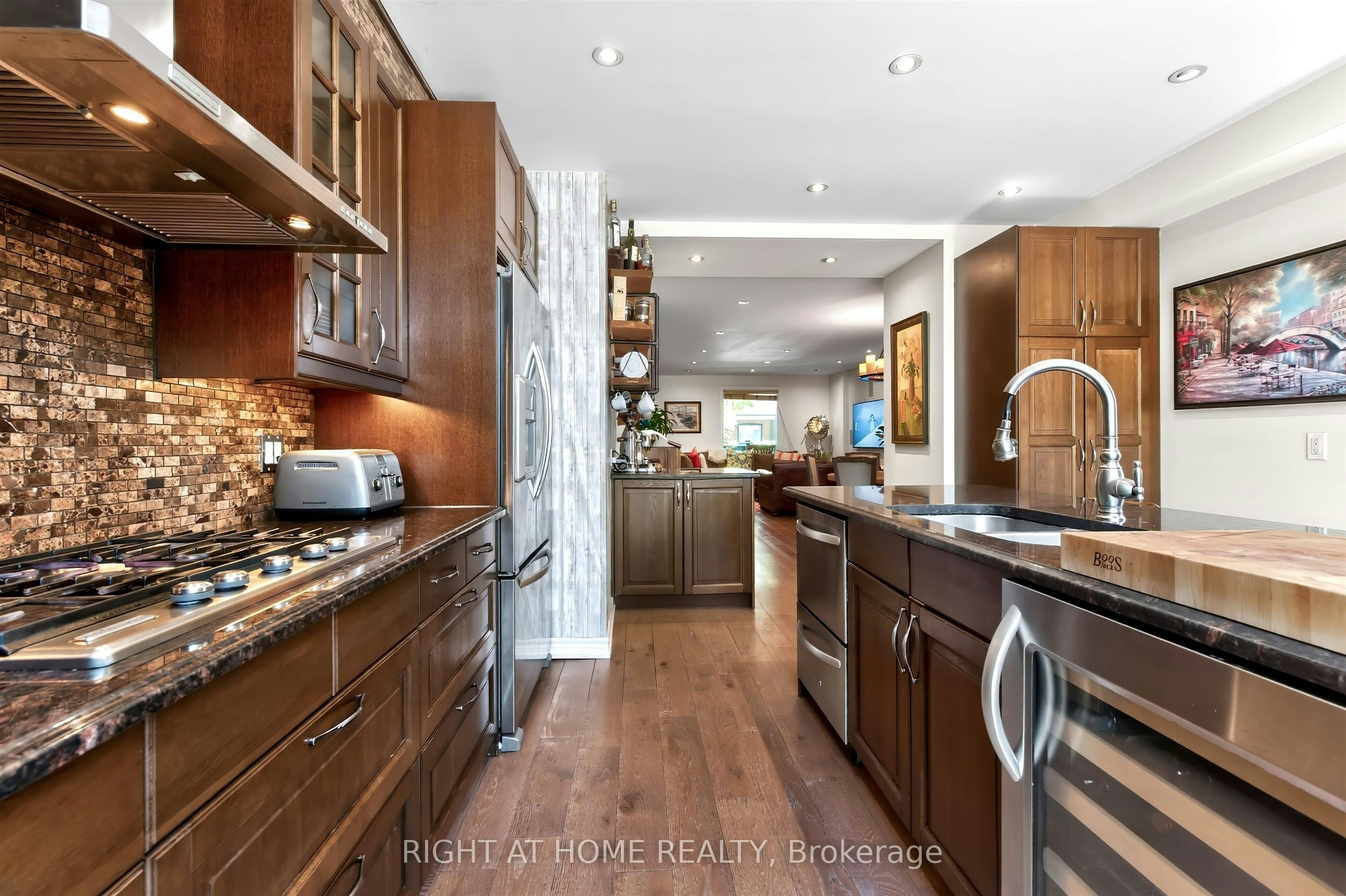 82 Arlington Avenue, Toronto, ON, M6G 3L1 - 18