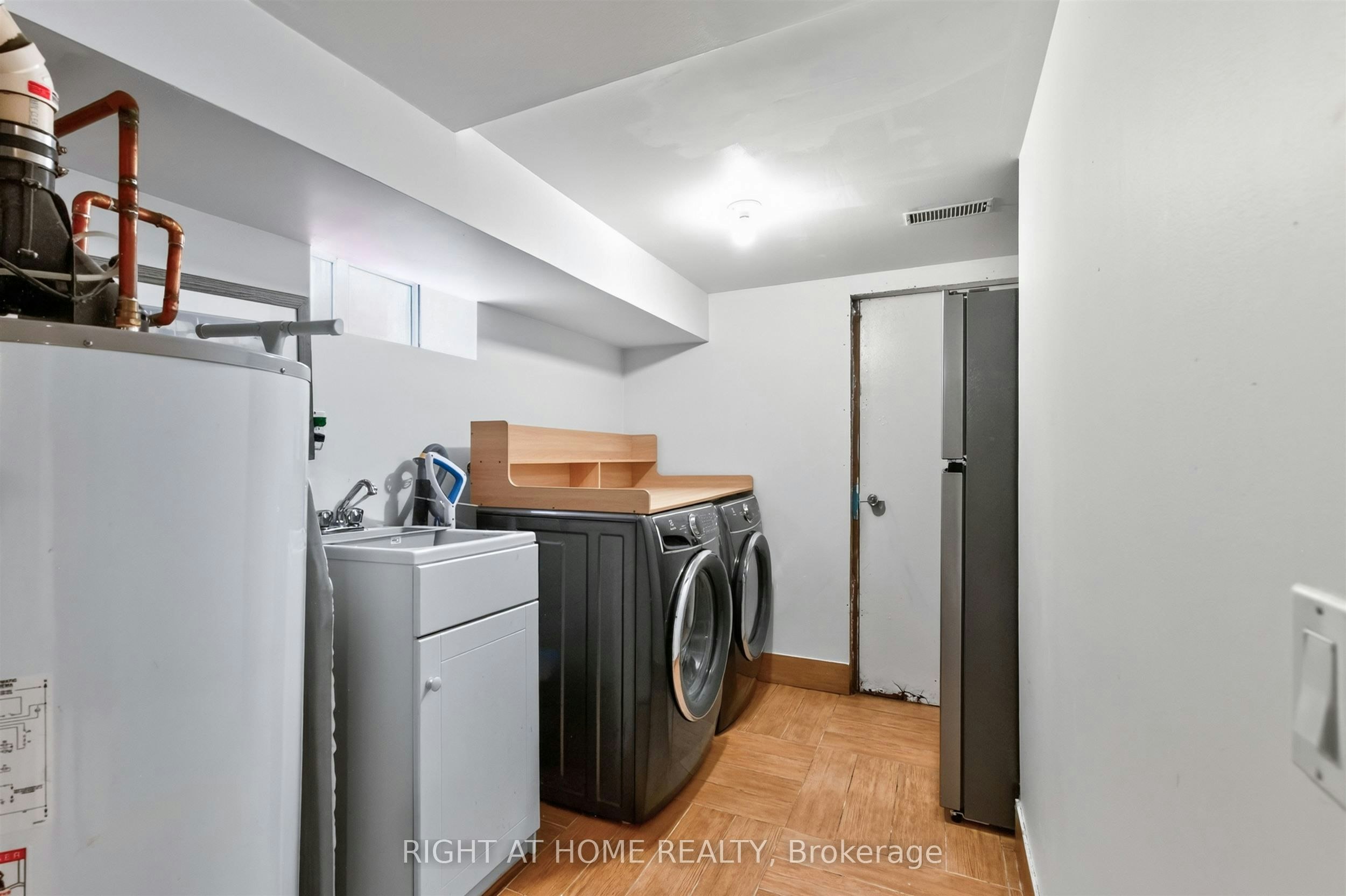 82 Arlington Avenue, Toronto, ON, M6G 3L1 - 36