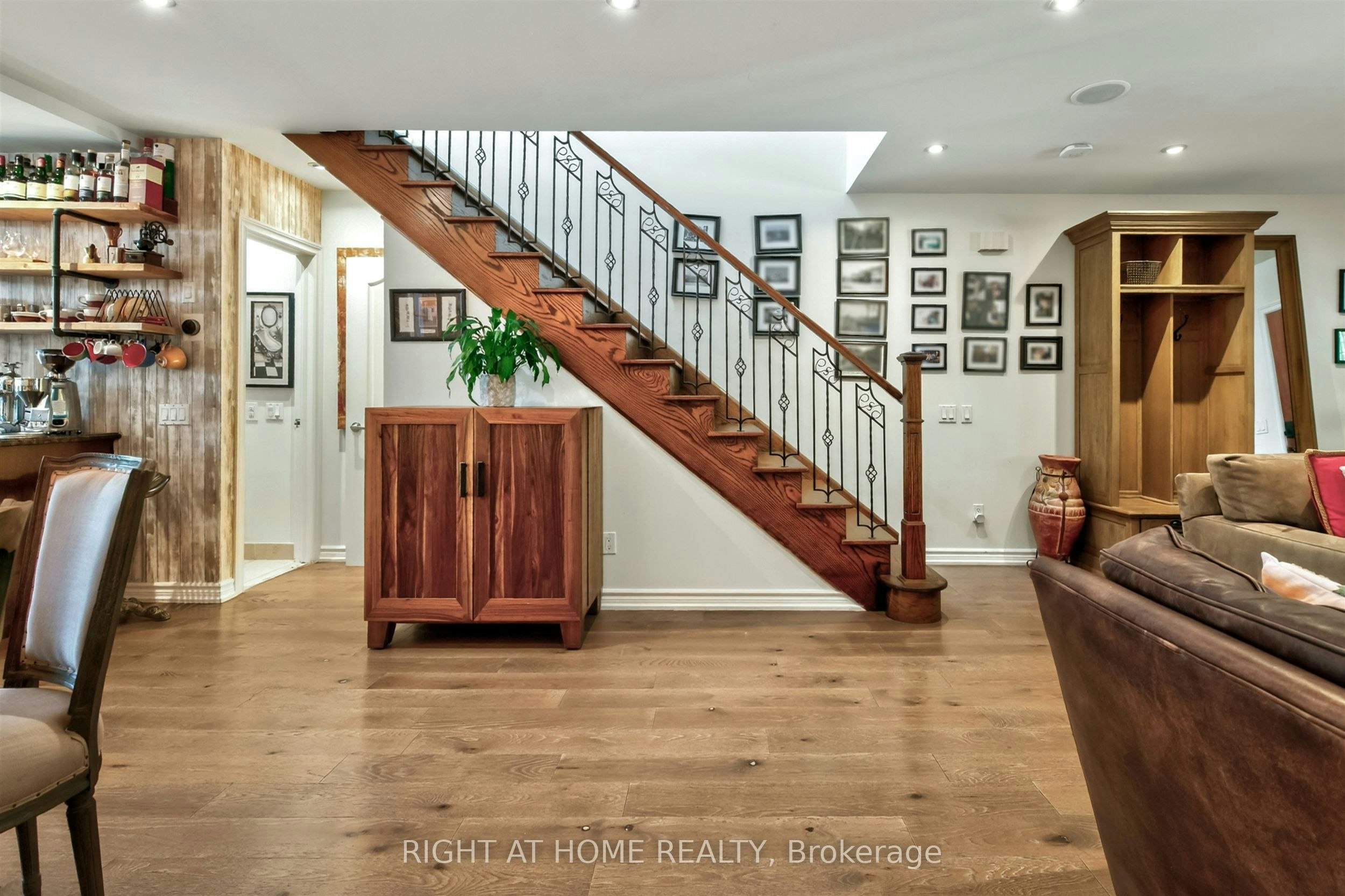 82 Arlington Avenue, Toronto, ON, M6G 3L1 - 10