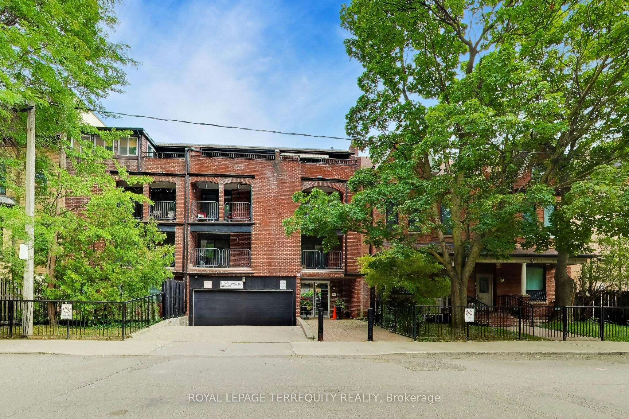 15-17 Pembroke Street, Toronto, ON, M5A 2N6 - 2