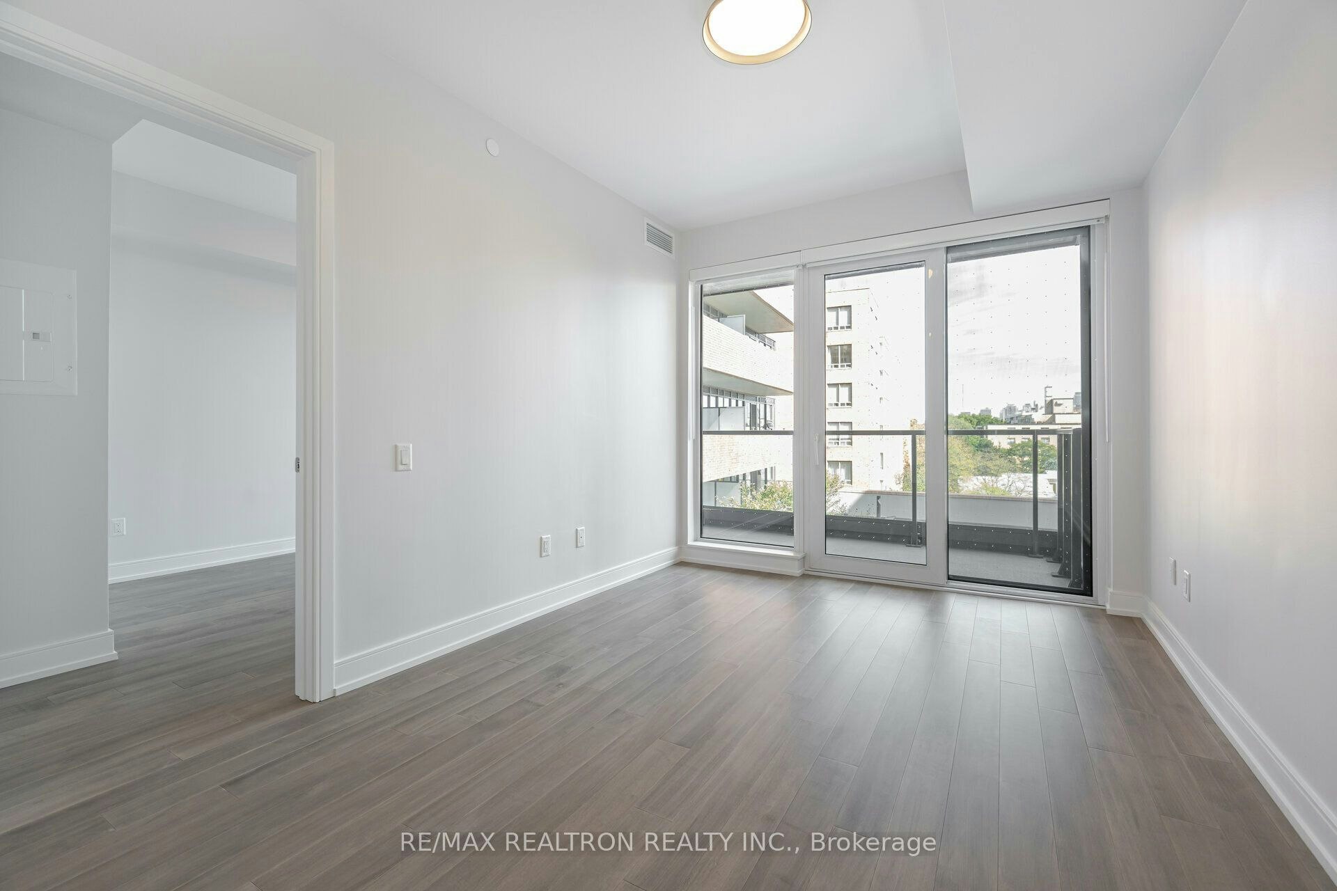 402-2525 Bathurst Street, Toronto, ON, M6B 2Y9 - 5