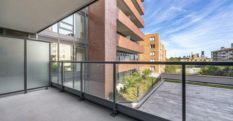 402-2525 Bathurst Street, Toronto, ON, M6B 2Y9 - 12