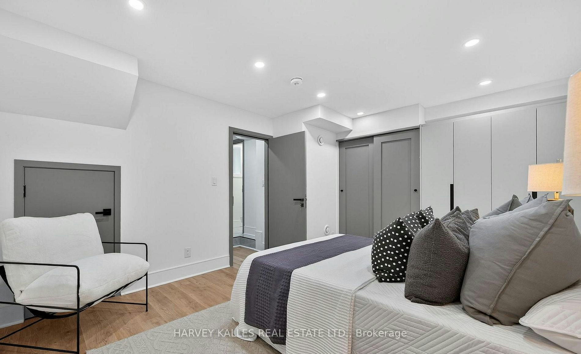 Garden Suite-249 Lauder Avenue, Toronto, ON, M6E 3H5 - 10