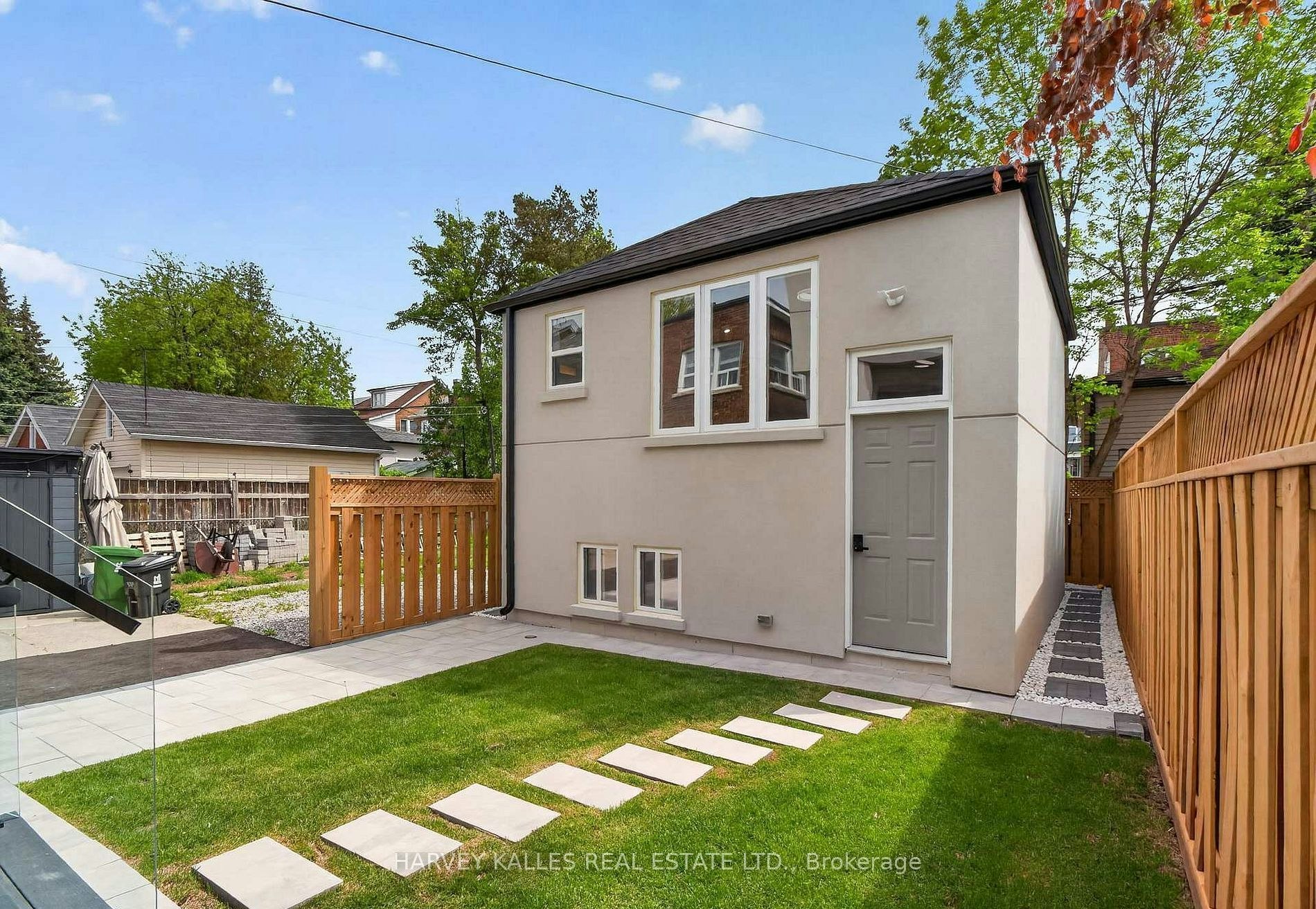 Garden Suite-249 Lauder Avenue, Toronto, ON, M6E 3H5 - 2
