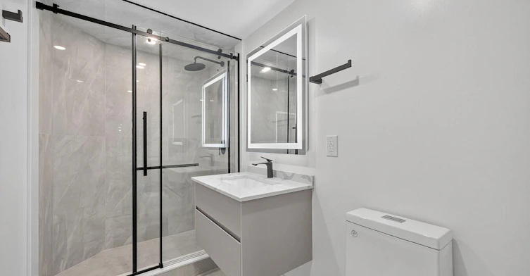Lower Level-249 Lauder Avenue, Toronto, ON, M6E 3H5 - 6