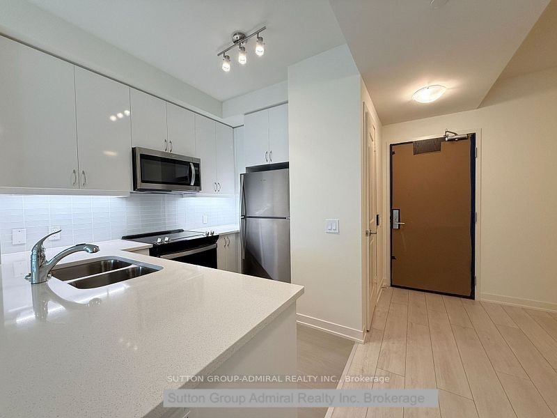 1703-4955 Yonge Street, Toronto, ON, M2N 5N6 - 2