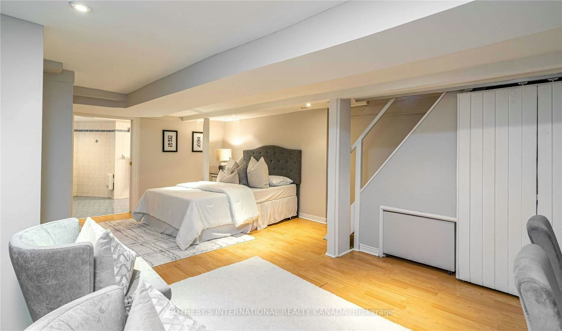 Lower-213 Shaw Street, Toronto, ON, M6J 2W7