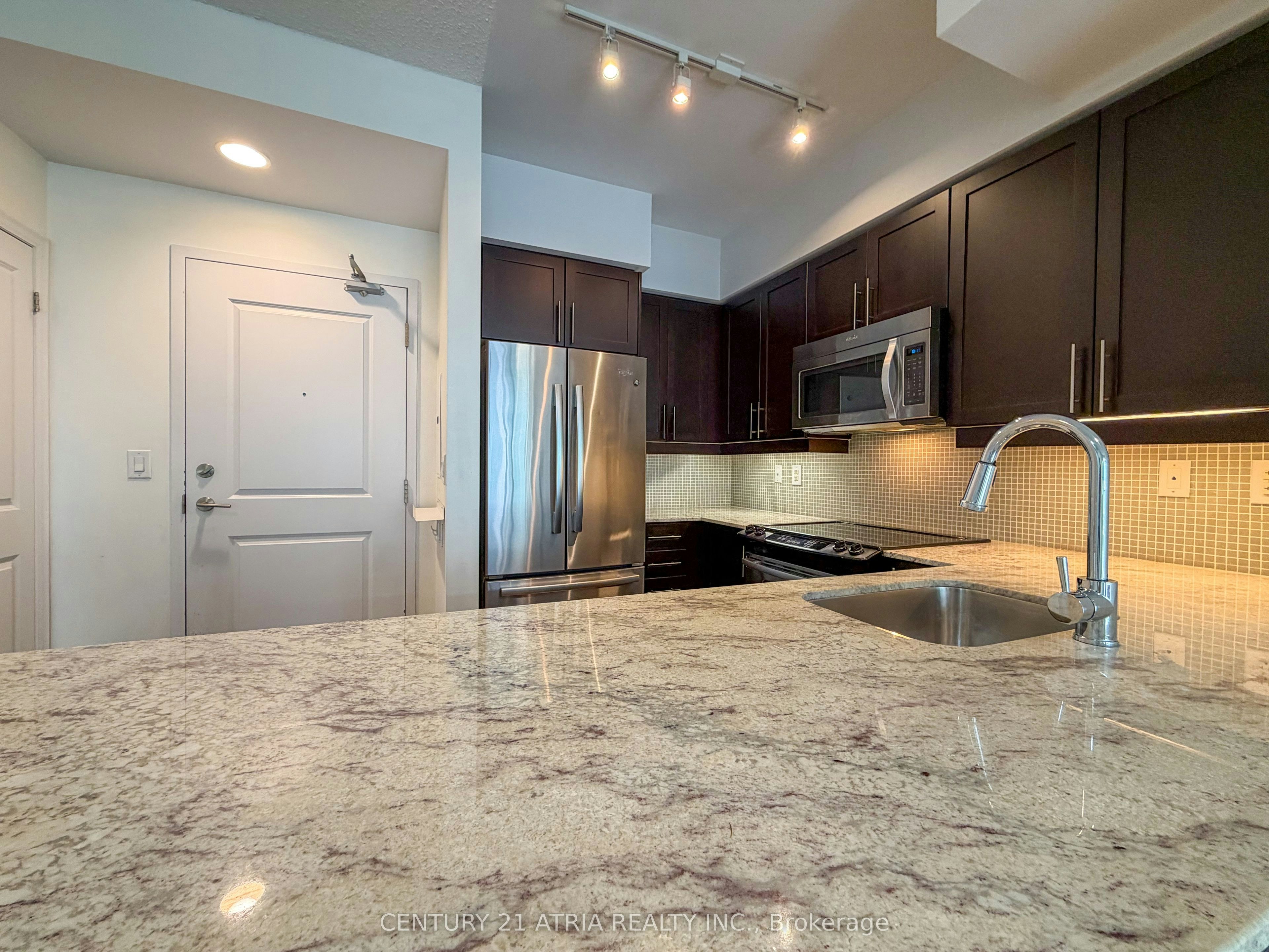 2506-125 Western Battery Road, Toronto, ON, M6K 3R8 - 4