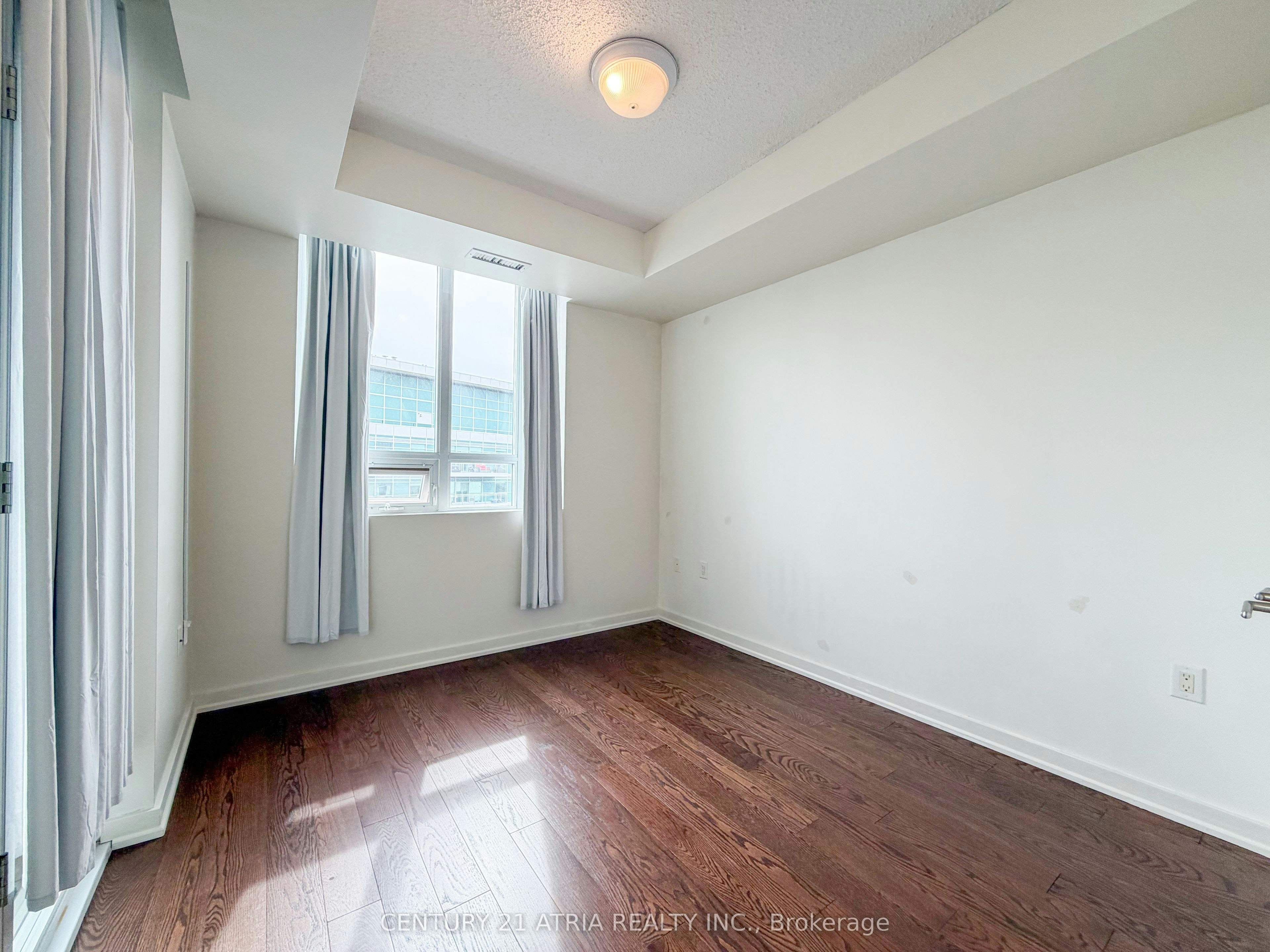 2506-125 Western Battery Road, Toronto, ON, M6K 3R8 - 8