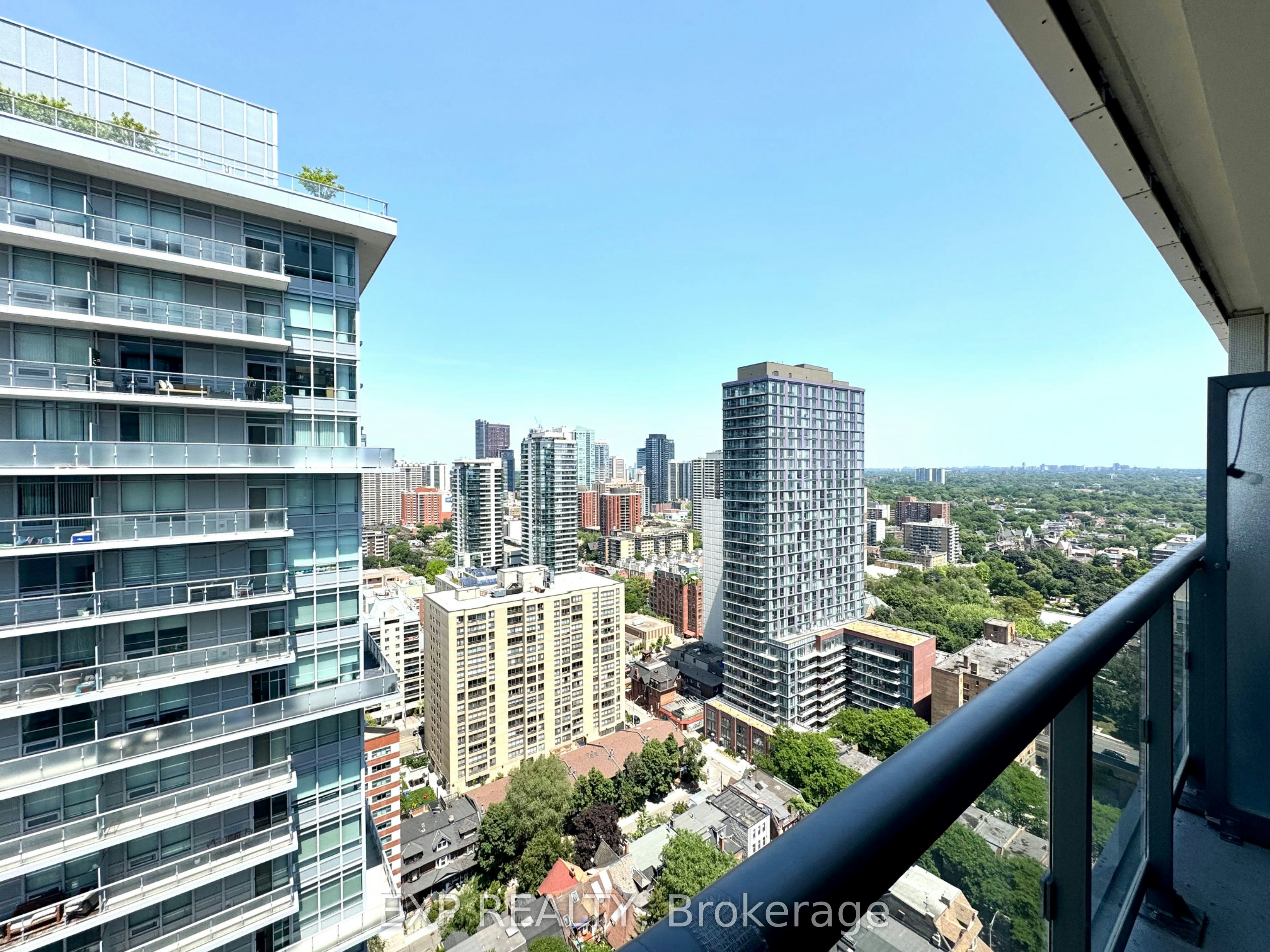 2704-89 Mcgill Street, Toronto, ON, M5B 0B1