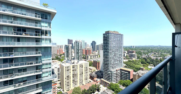 2704-89 Mcgill Street, Toronto, ON, M5B 0B1