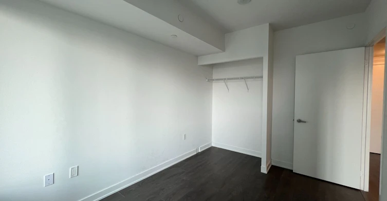 3213-195 Redpath Avenue, Toronto, ON, M4P 0E4 - 10