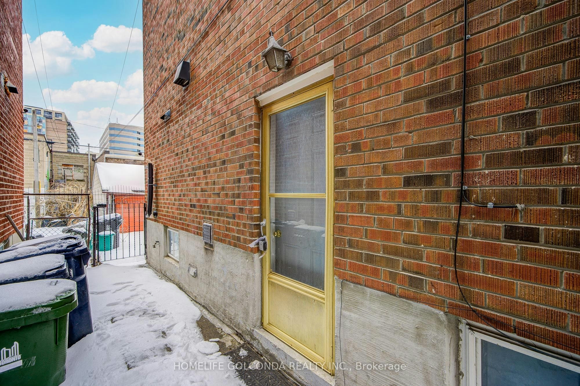 Basement-59 Wolseley Street, Toronto, ON, M5T 1A4 - 9
