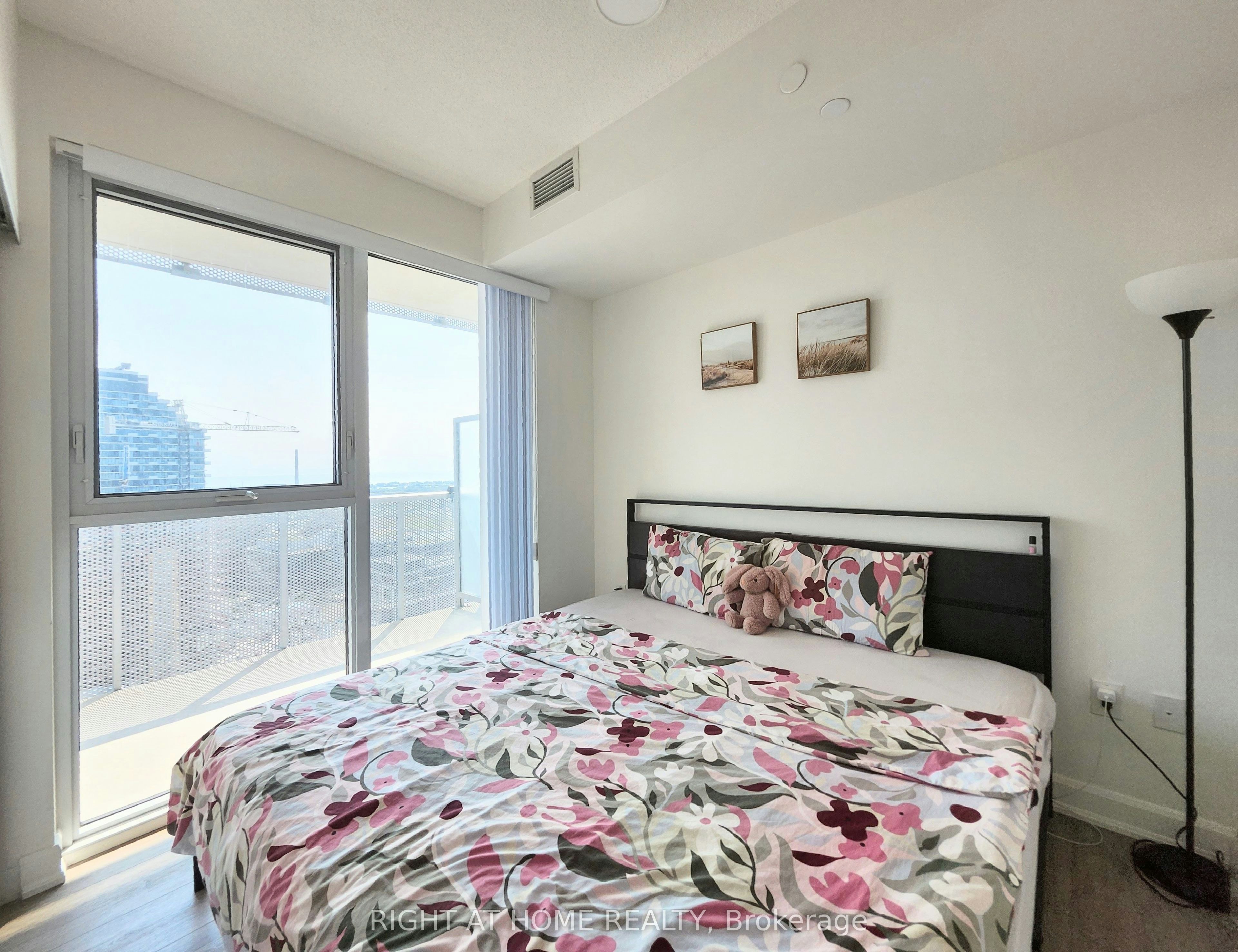 3210-20 Richardson Street, Toronto, ON, M5A 0S6 - 13