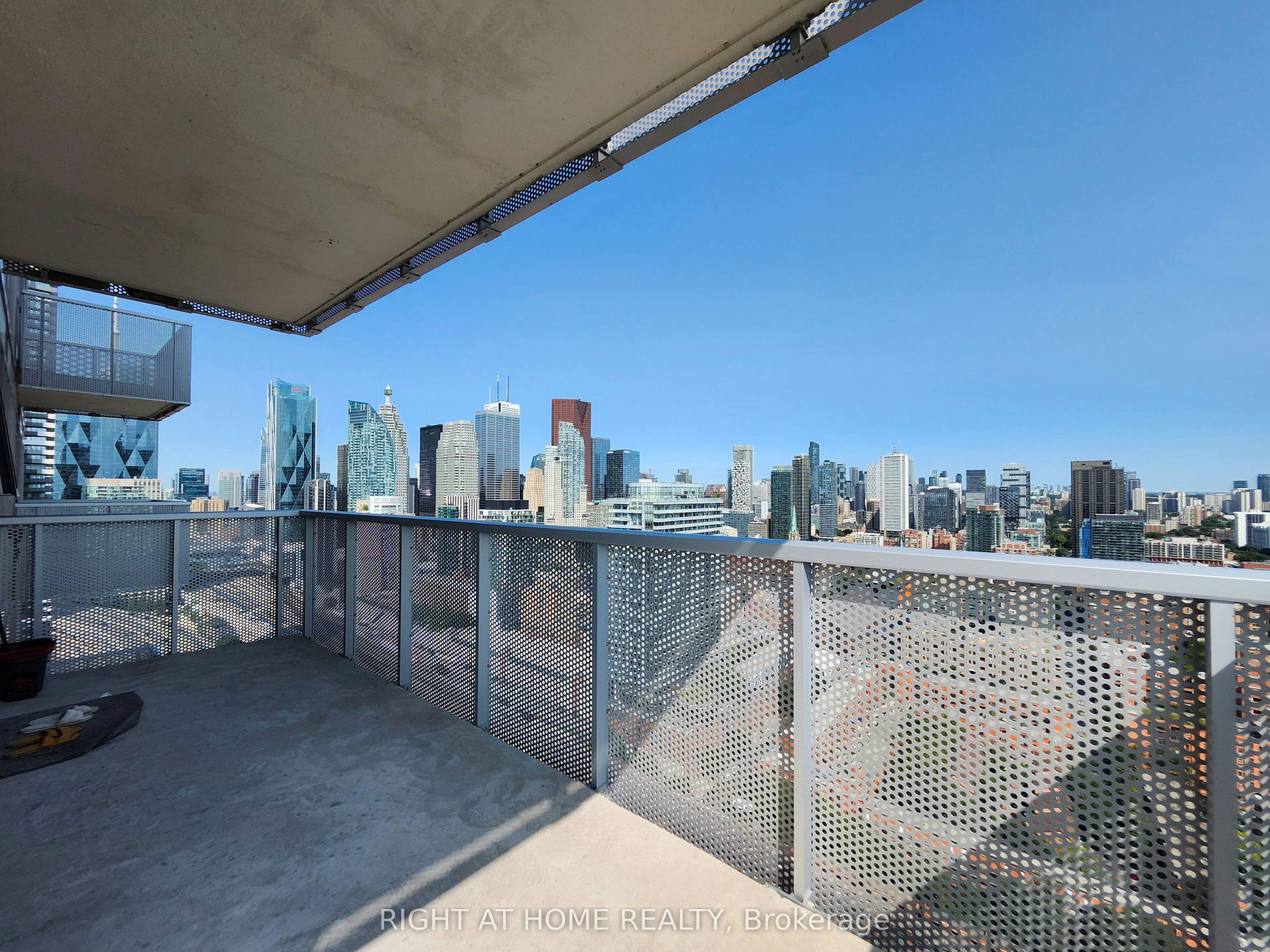 3210-20 Richardson Street, Toronto, ON, M5A 0S6 - 7