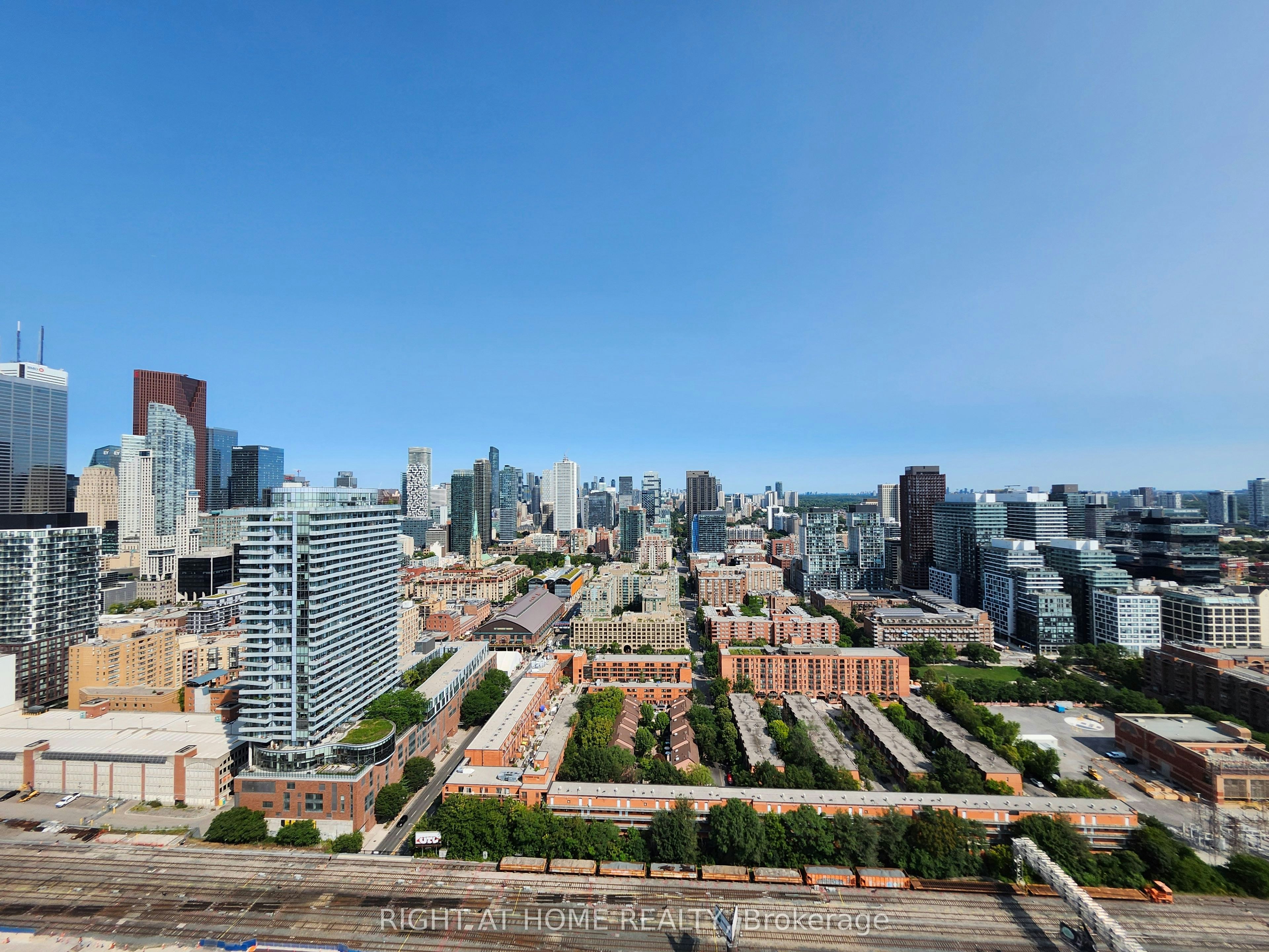 3210-20 Richardson Street, Toronto, ON, M5A 0S6 - 4