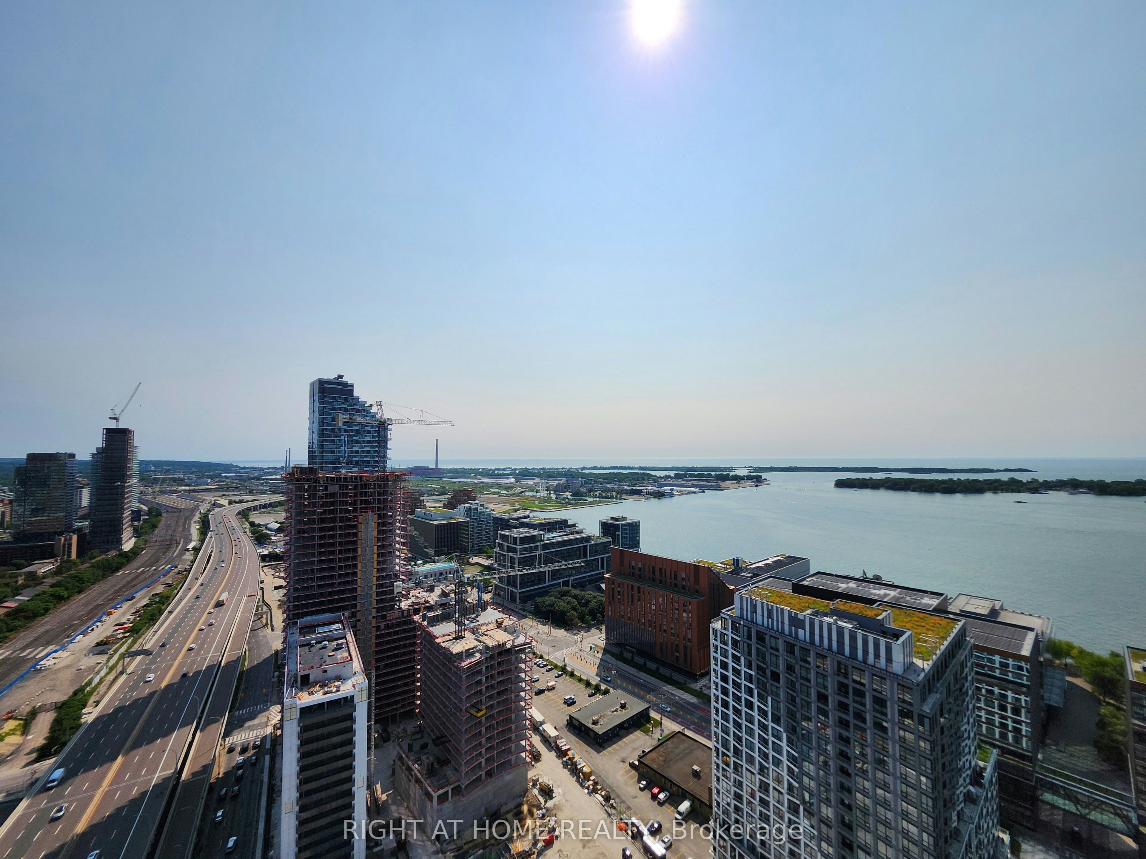 3210-20 Richardson Street, Toronto, ON, M5A 0S6 - 2