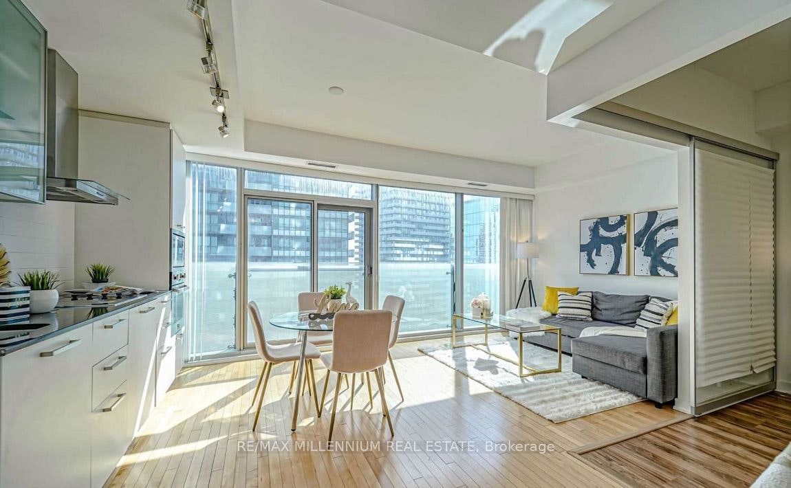 3612-14 York Street, Toronto, ON, M5J 2Z2 - 11