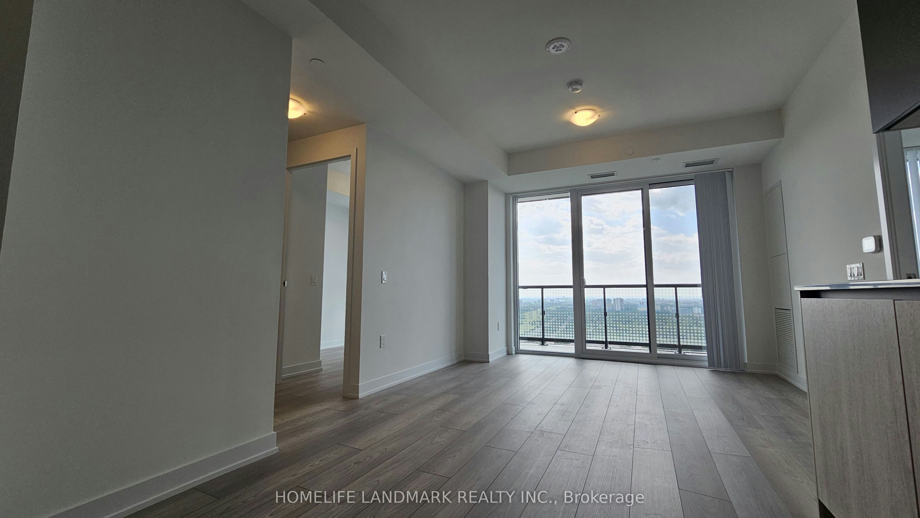 3225-5858 Yonge Street, Toronto, ON, M2M 0C6 - 3