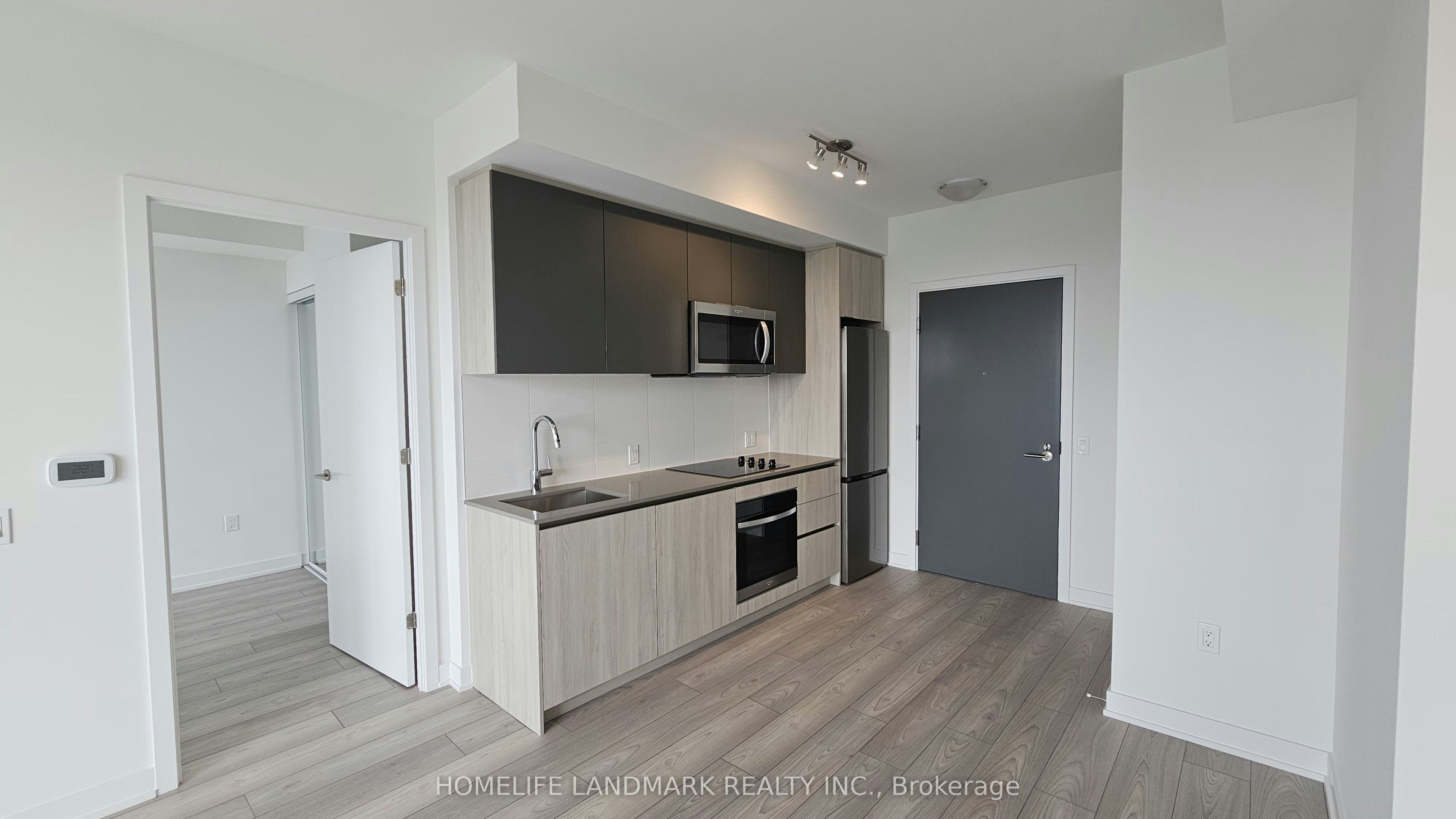 3225-5858 Yonge Street, Toronto, ON, M2M 0C6 - 5