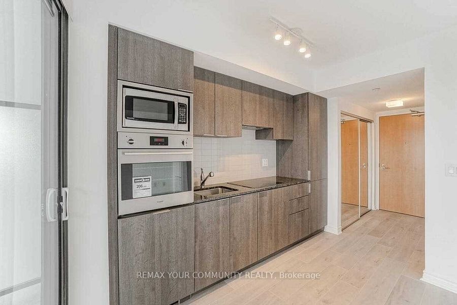 1212-11 Wellesley Street W, Toronto, ON, M4Y 0G4 - 8