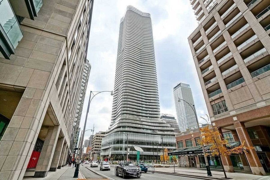 1212-11 Wellesley Street W, Toronto, ON, M4Y 0G4