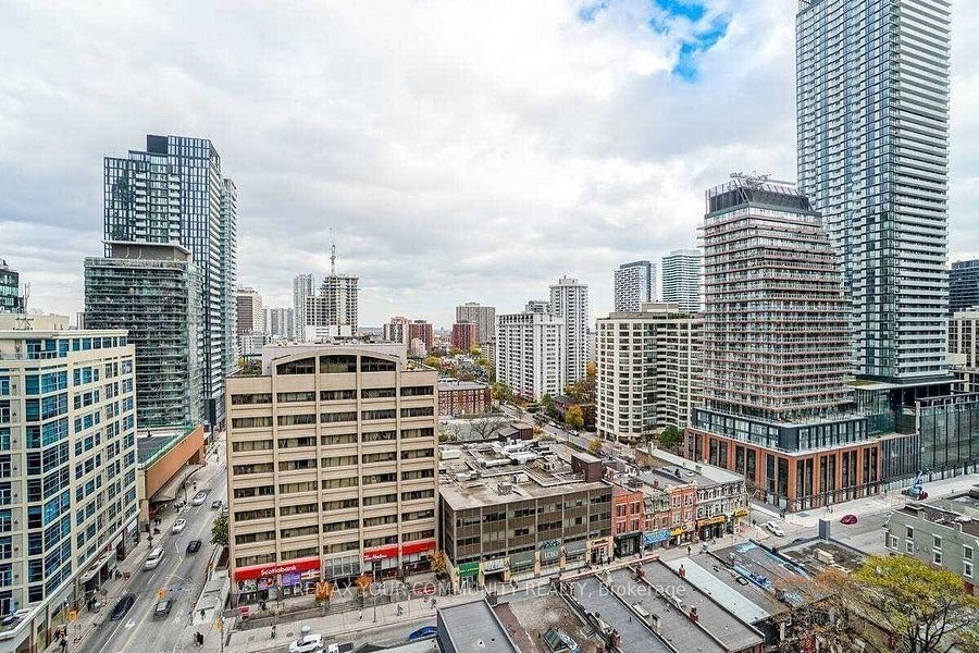 1212-11 Wellesley Street W, Toronto, ON, M4Y 0G4 - 29