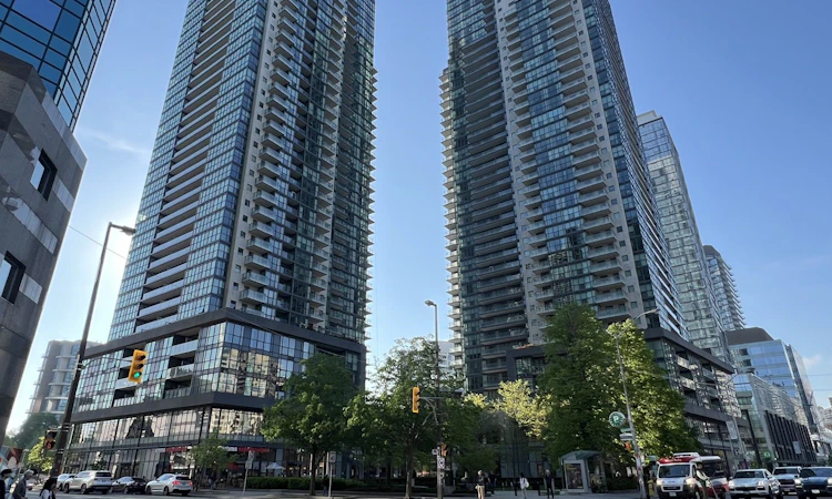 607-5162 Yonge Street