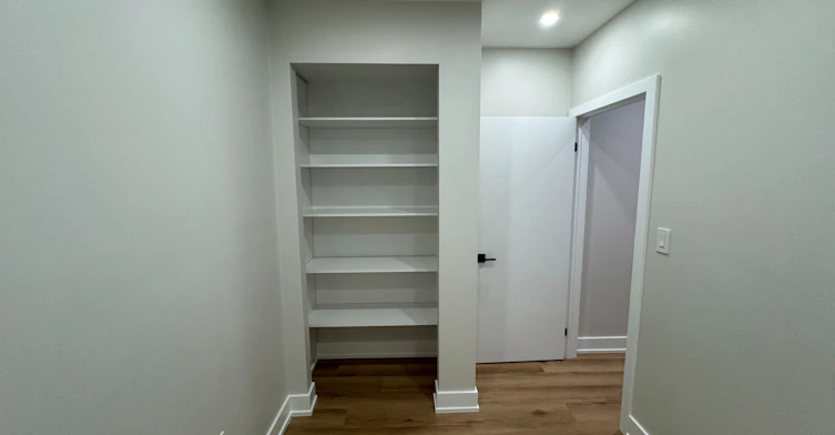 Bsmt-11 Norcross Road, Toronto, ON, M3H 2R3 - 12