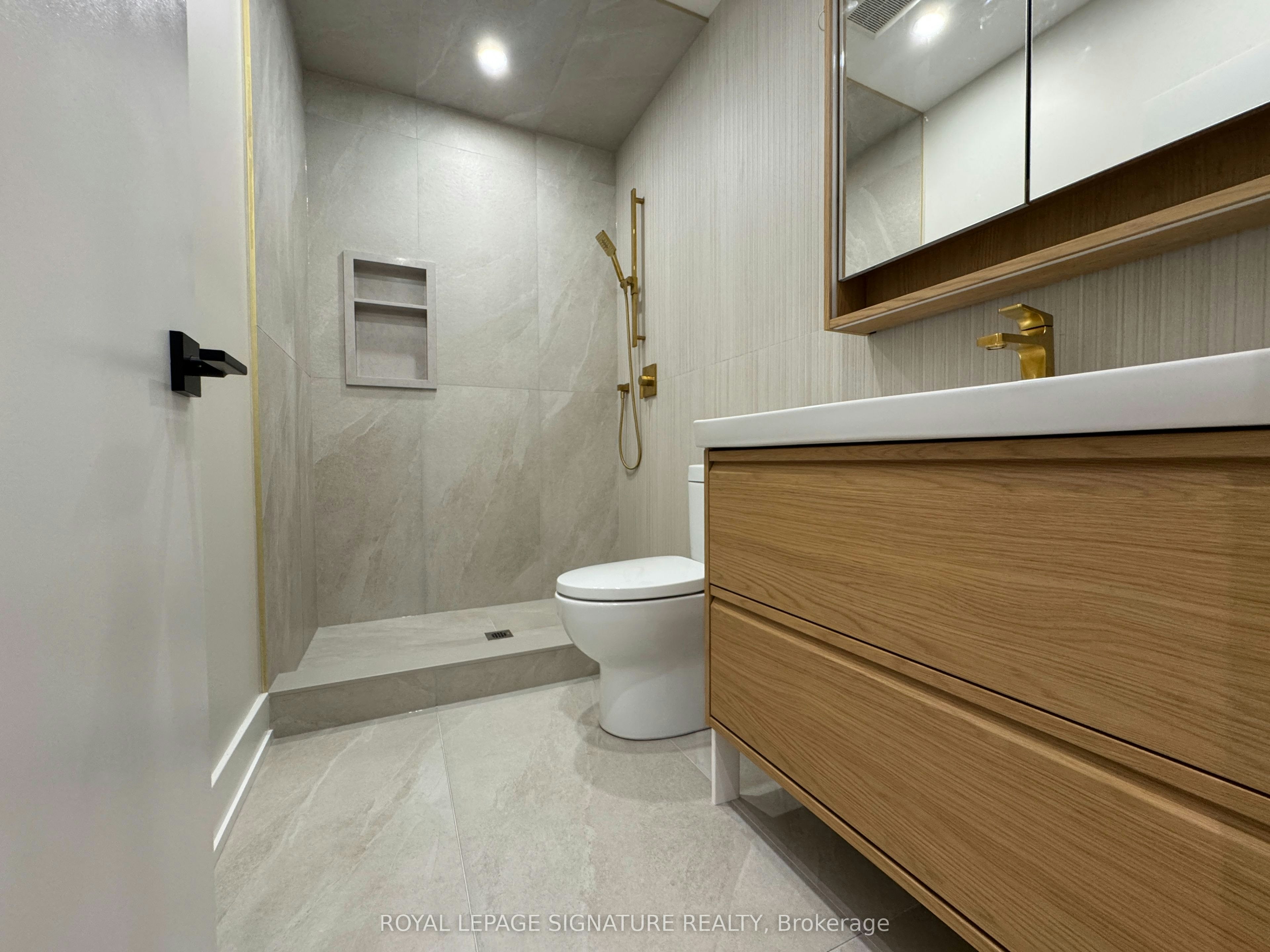 Bsmt-11 Norcross Road, Toronto, ON, M3H 2R3 - 16