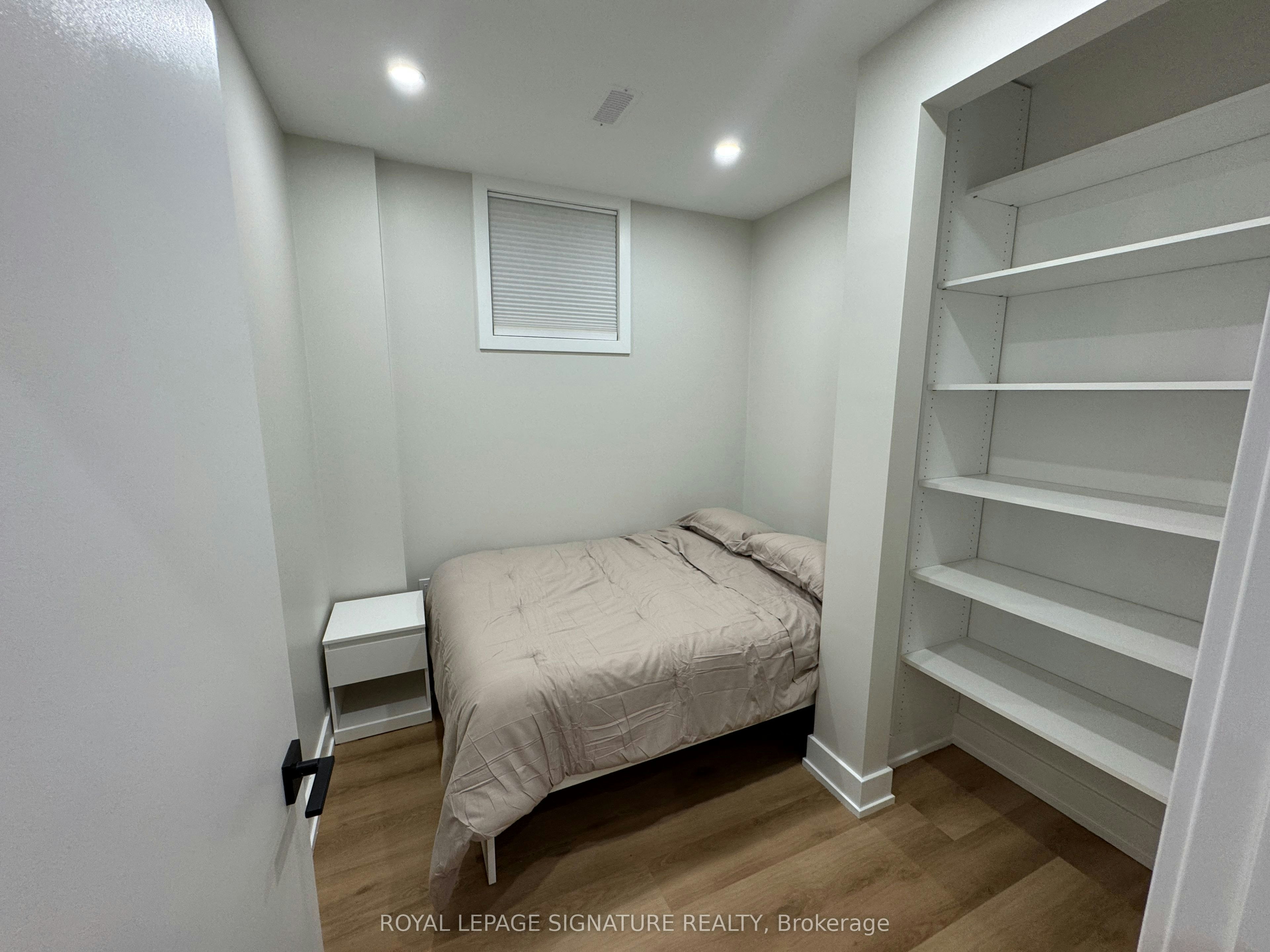Bsmt-11 Norcross Road, Toronto, ON, M3H 2R3 - 10