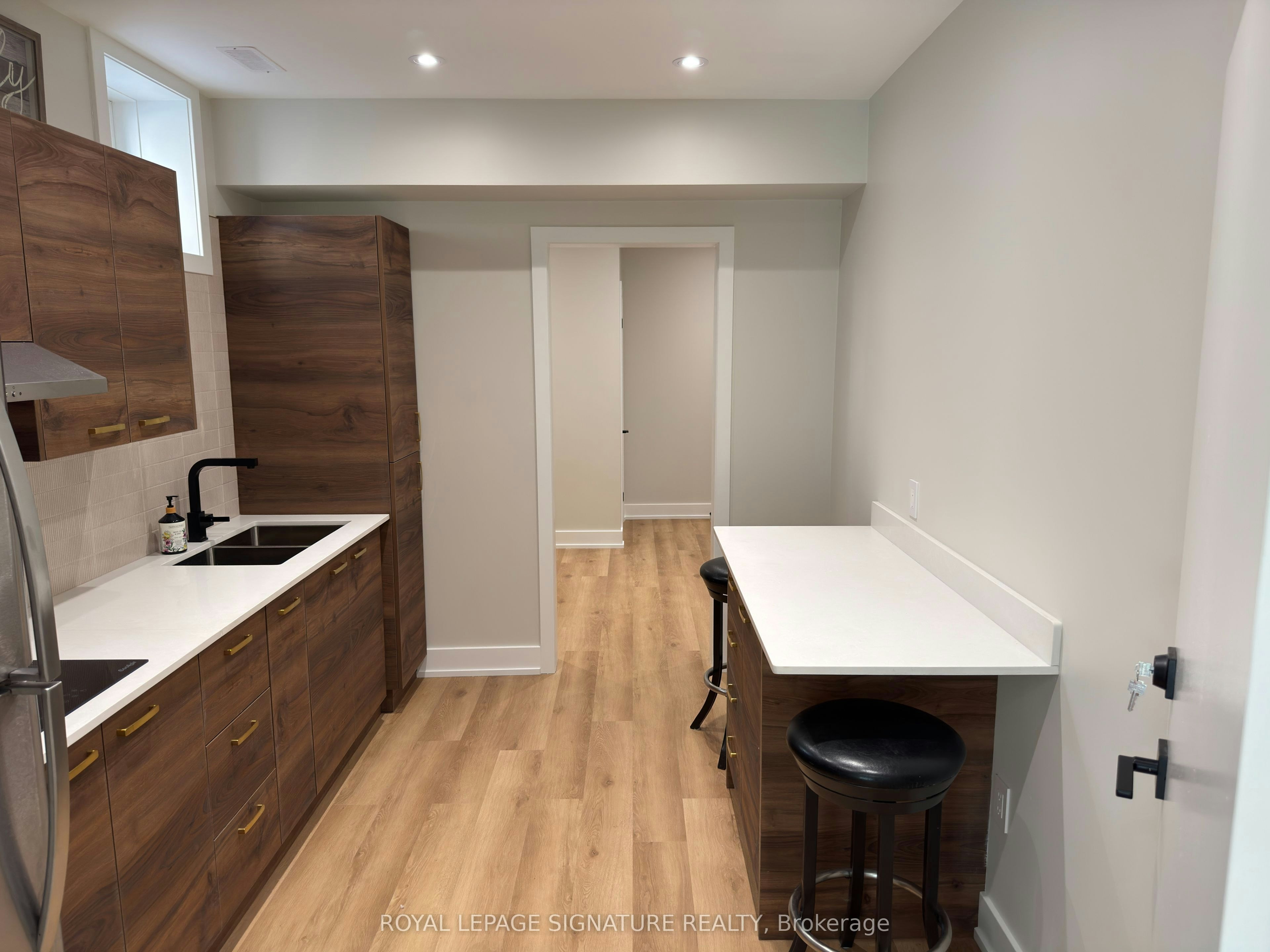 Bsmt-11 Norcross Road, Toronto, ON, M3H 2R3 - 6