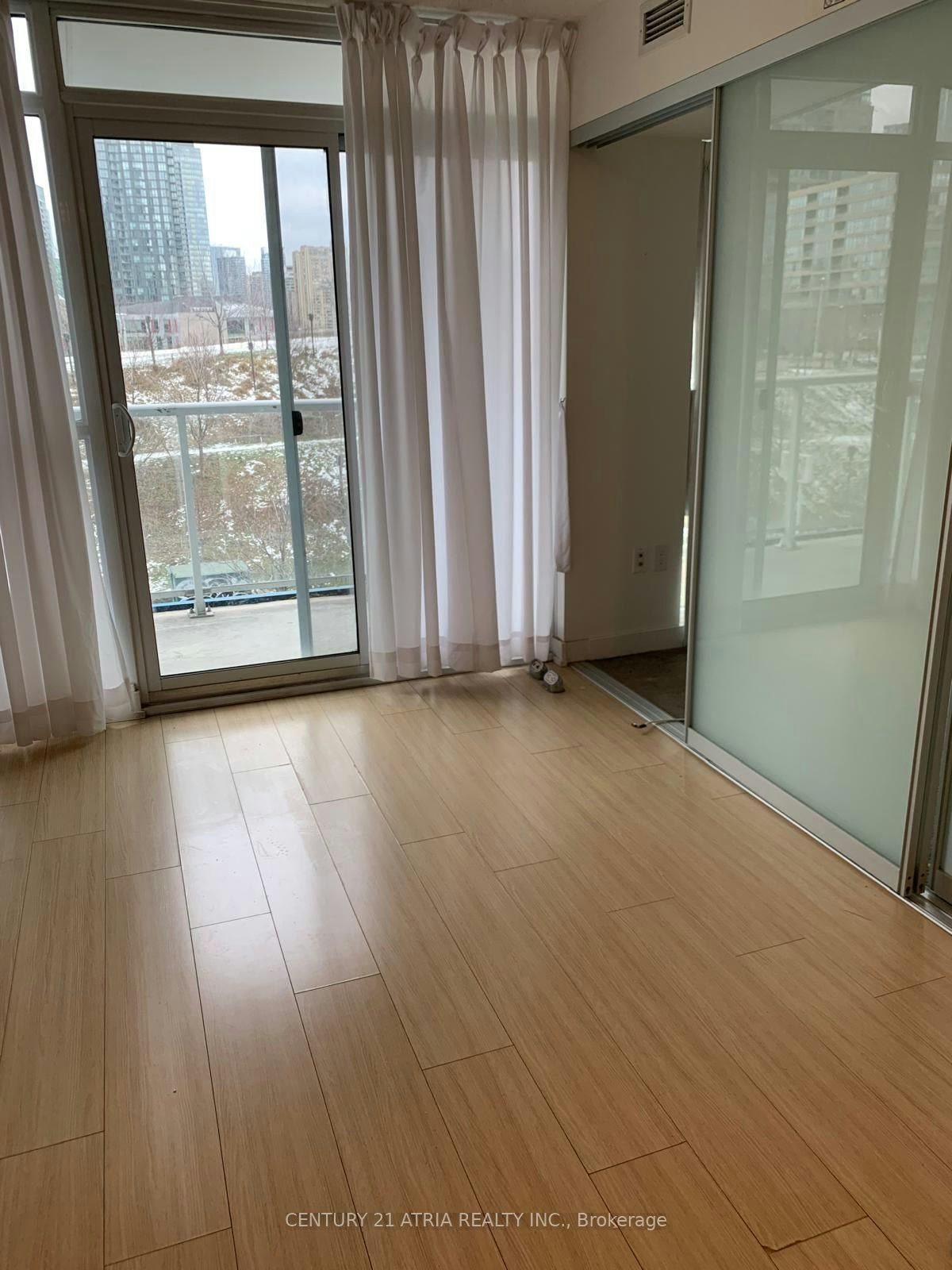 301-75 Queens Wharf Road, Toronto, ON, M5V 0J8 - 12