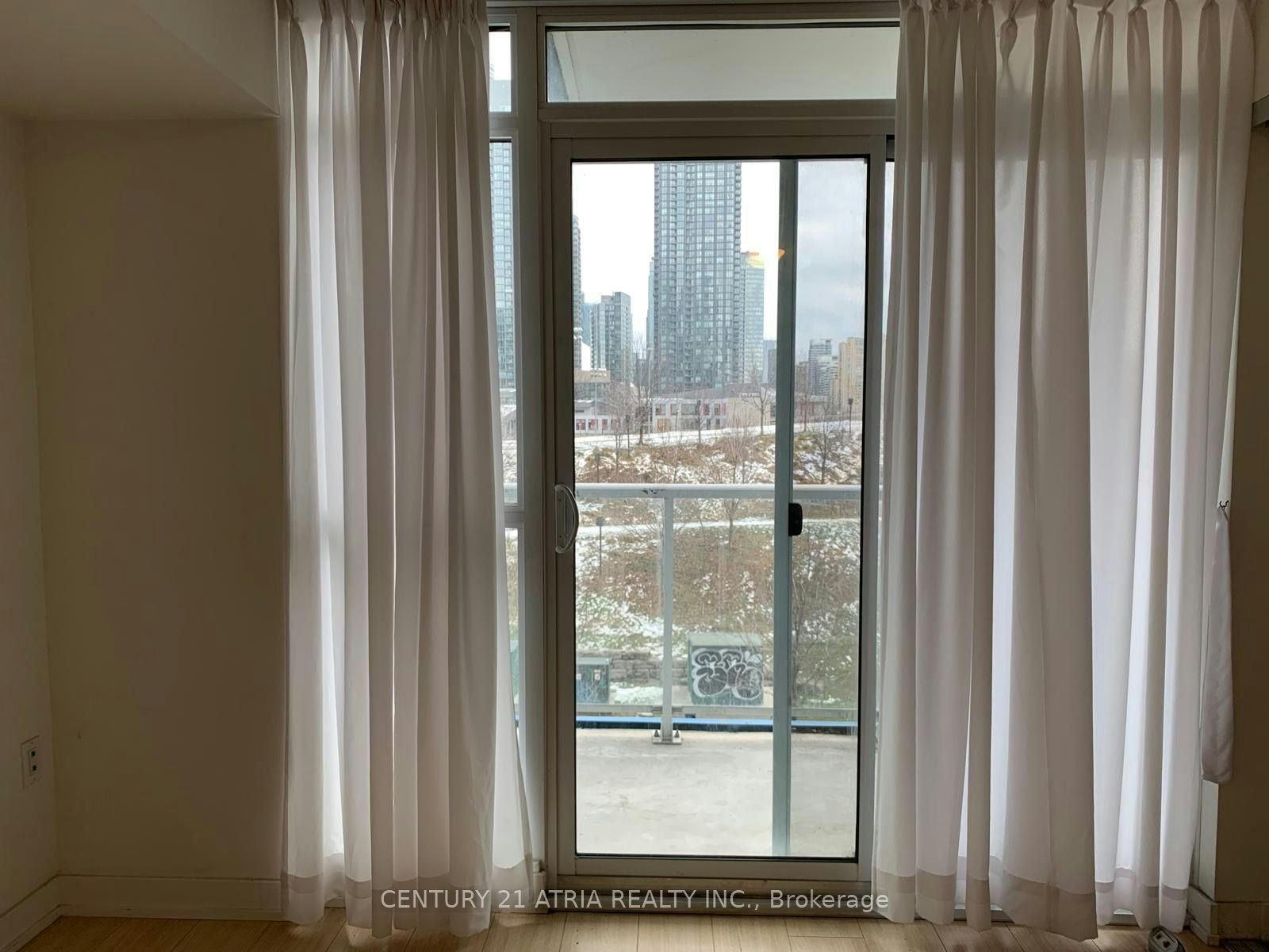 301-75 Queens Wharf Road, Toronto, ON, M5V 0J8 - 10