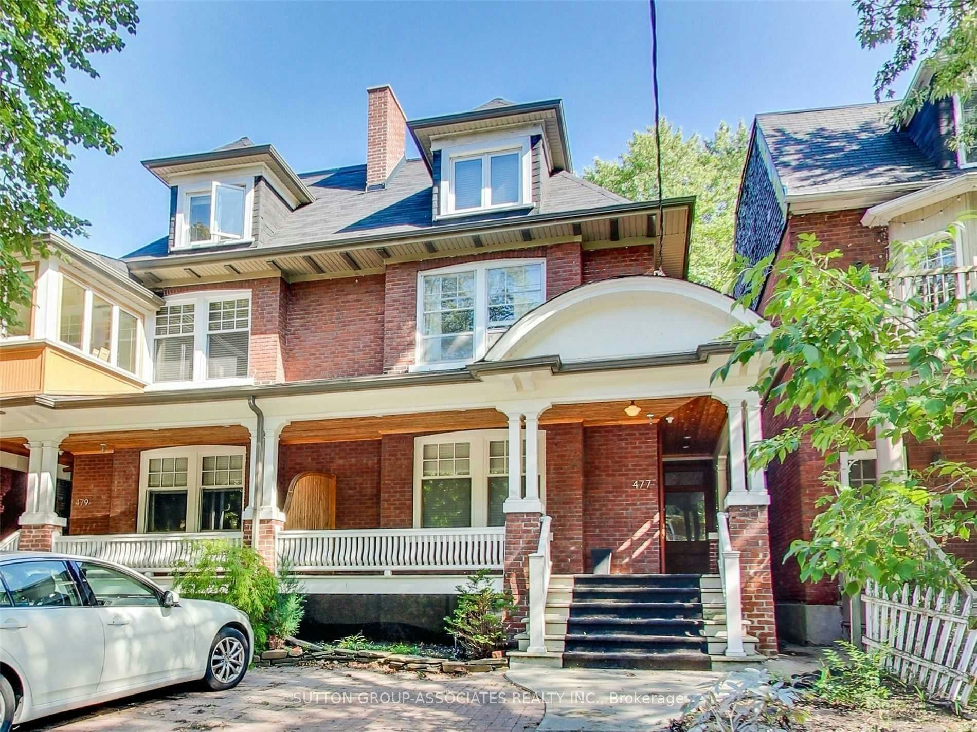 Lower-477 Brunswick Avenue, Toronto, ON, M5R 2Z6