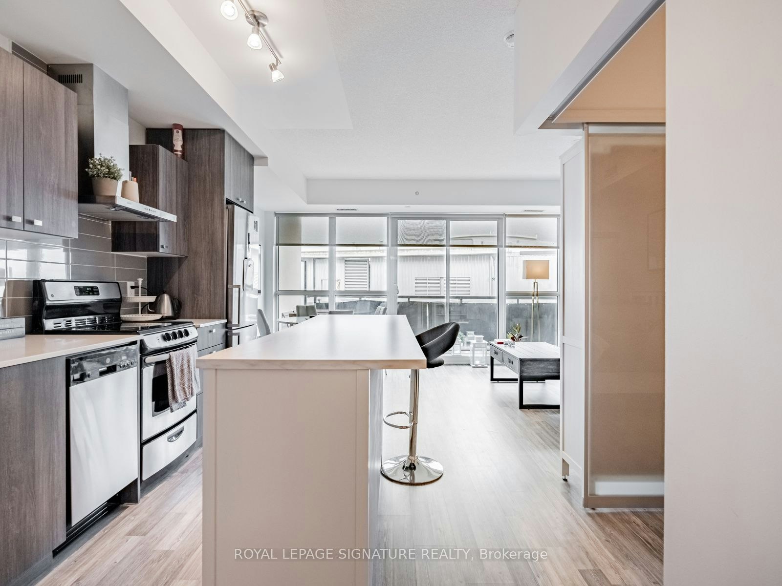 2102-51 East Liberty Street, Toronto, ON, M6K 3P8 - 9