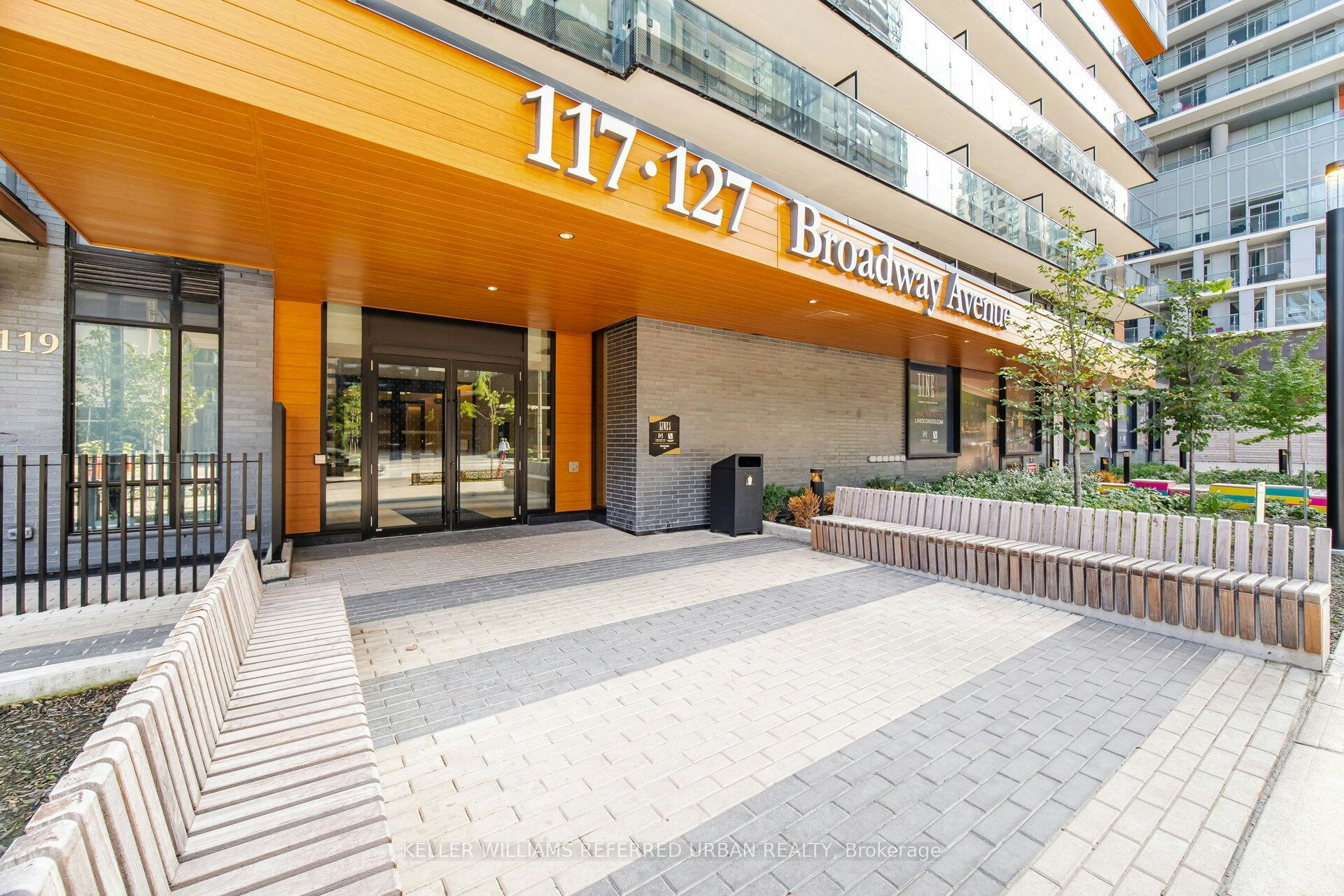 1611-117 Broadway Avenue, Toronto, ON, M4P 1V3 - 2