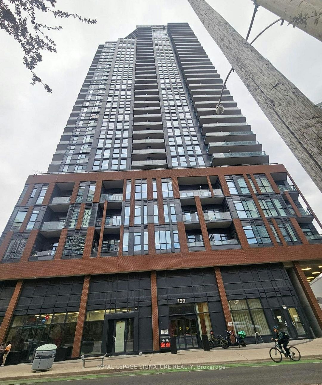 1009-159 Wellesley Street E, Toronto, ON, M4Y 0H5