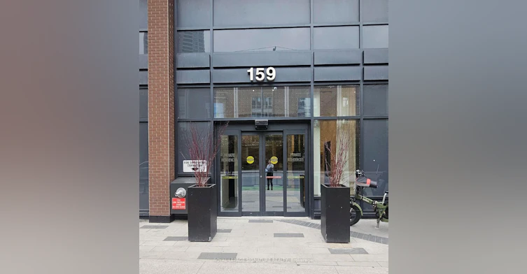 1009-159 Wellesley Street E, Toronto, ON, M4Y 0H5 - 2