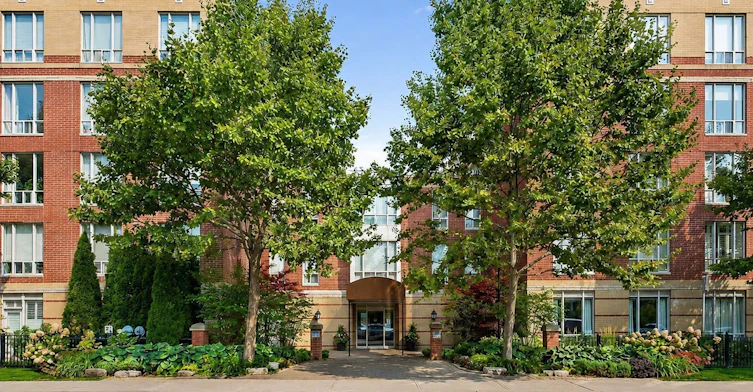 211-481 Rosewell Avenue, Toronto, ON, M4R 2J1