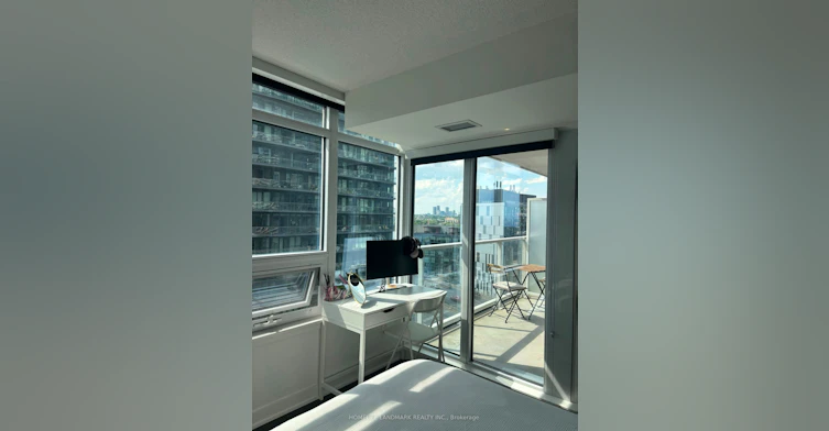 1616-19 Bathurst Street, Toronto, ON, M5V 0N2 - 8