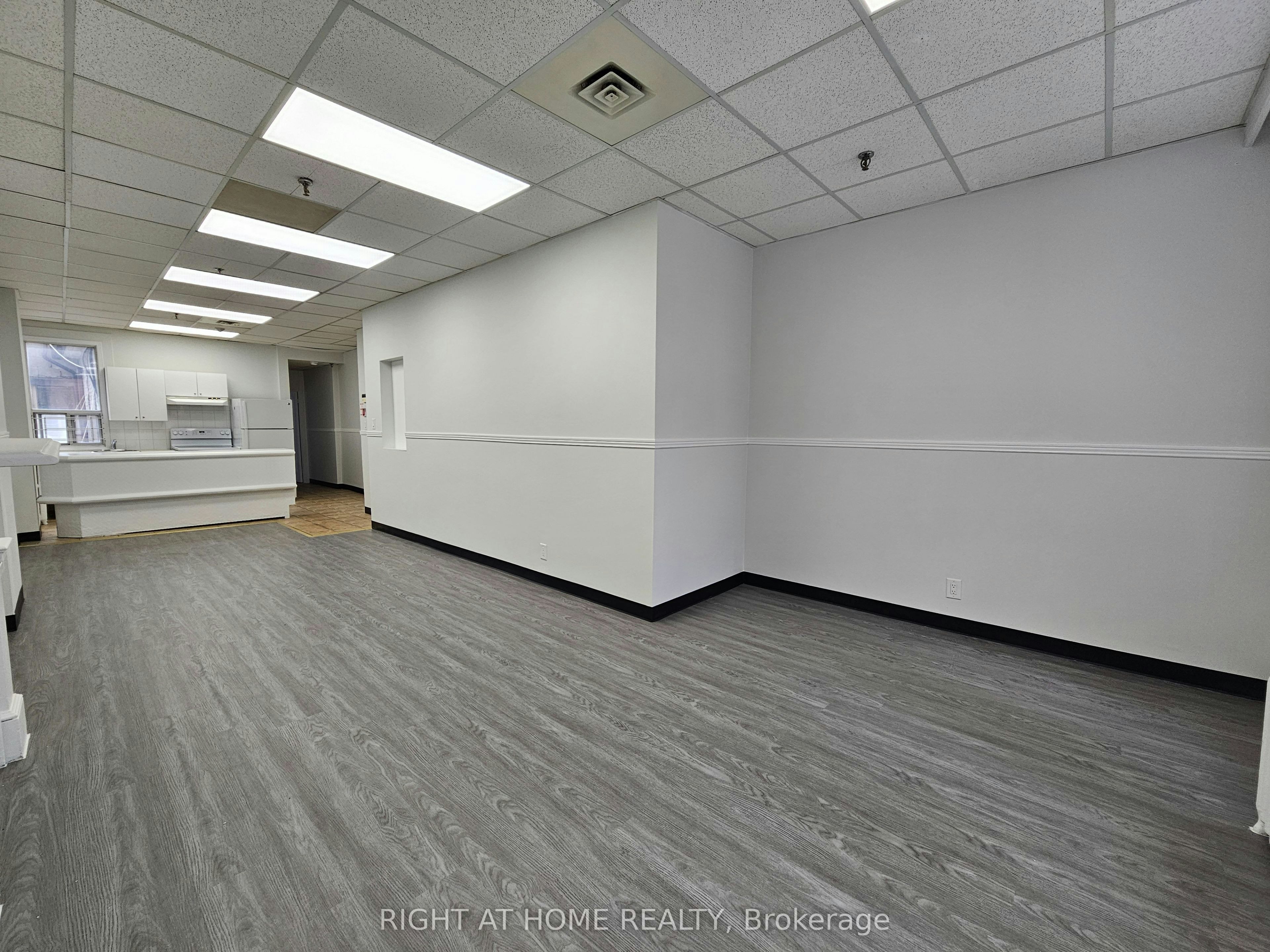 2-516 Yonge Street, Toronto, ON, M4Y 1X9 - 14
