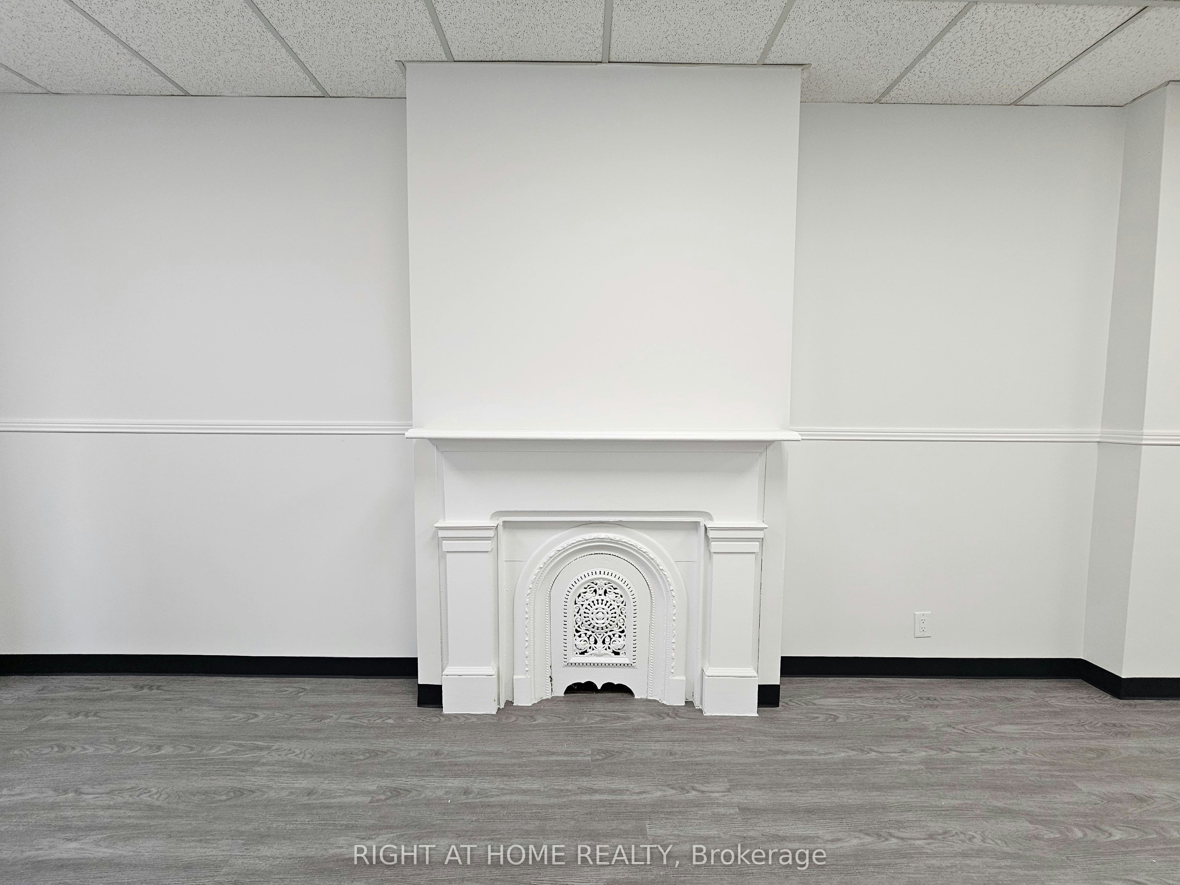 2-516 Yonge Street, Toronto, ON, M4Y 1X9 - 17