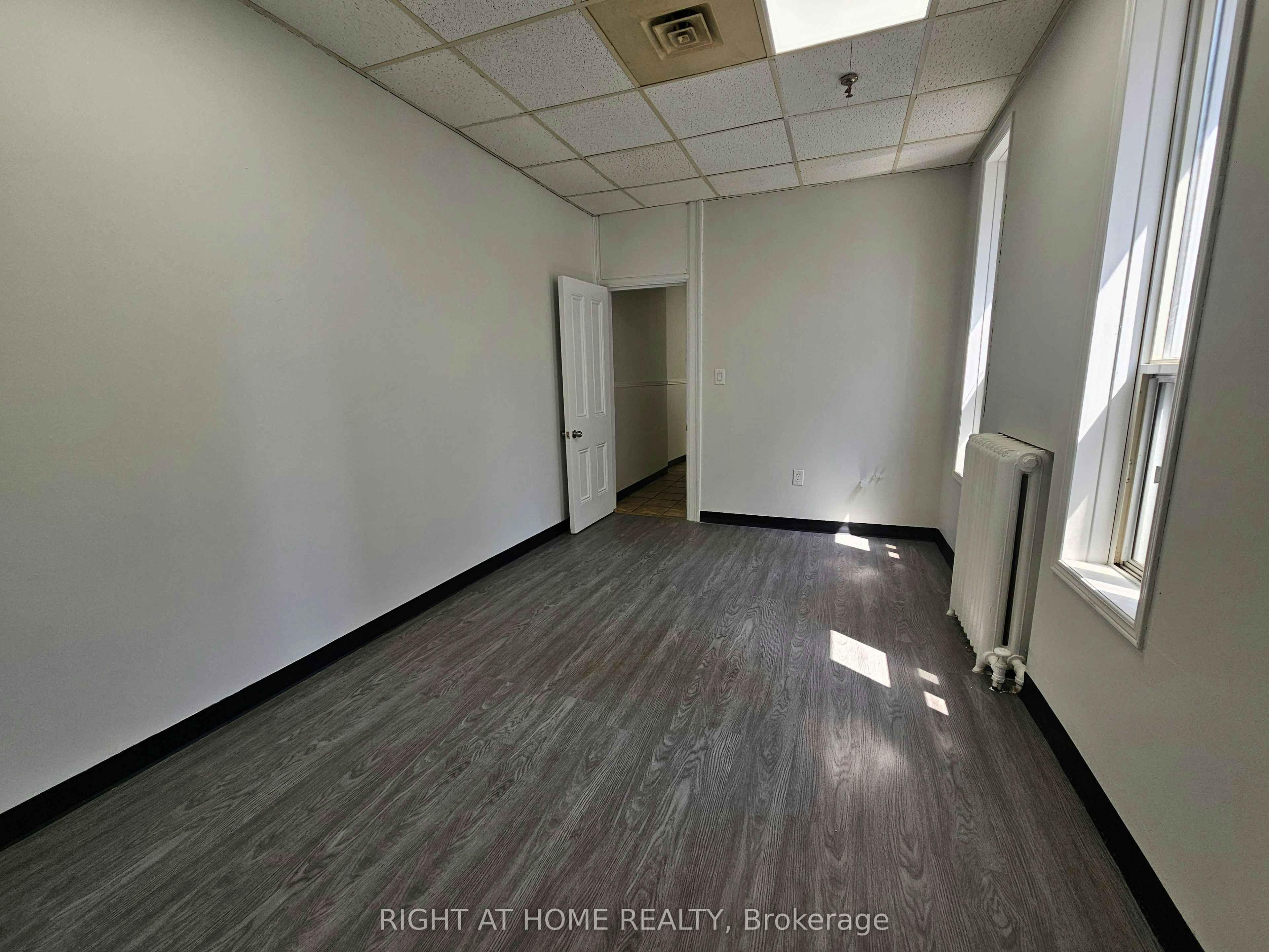 2-516 Yonge Street, Toronto, ON, M4Y 1X9 - 19