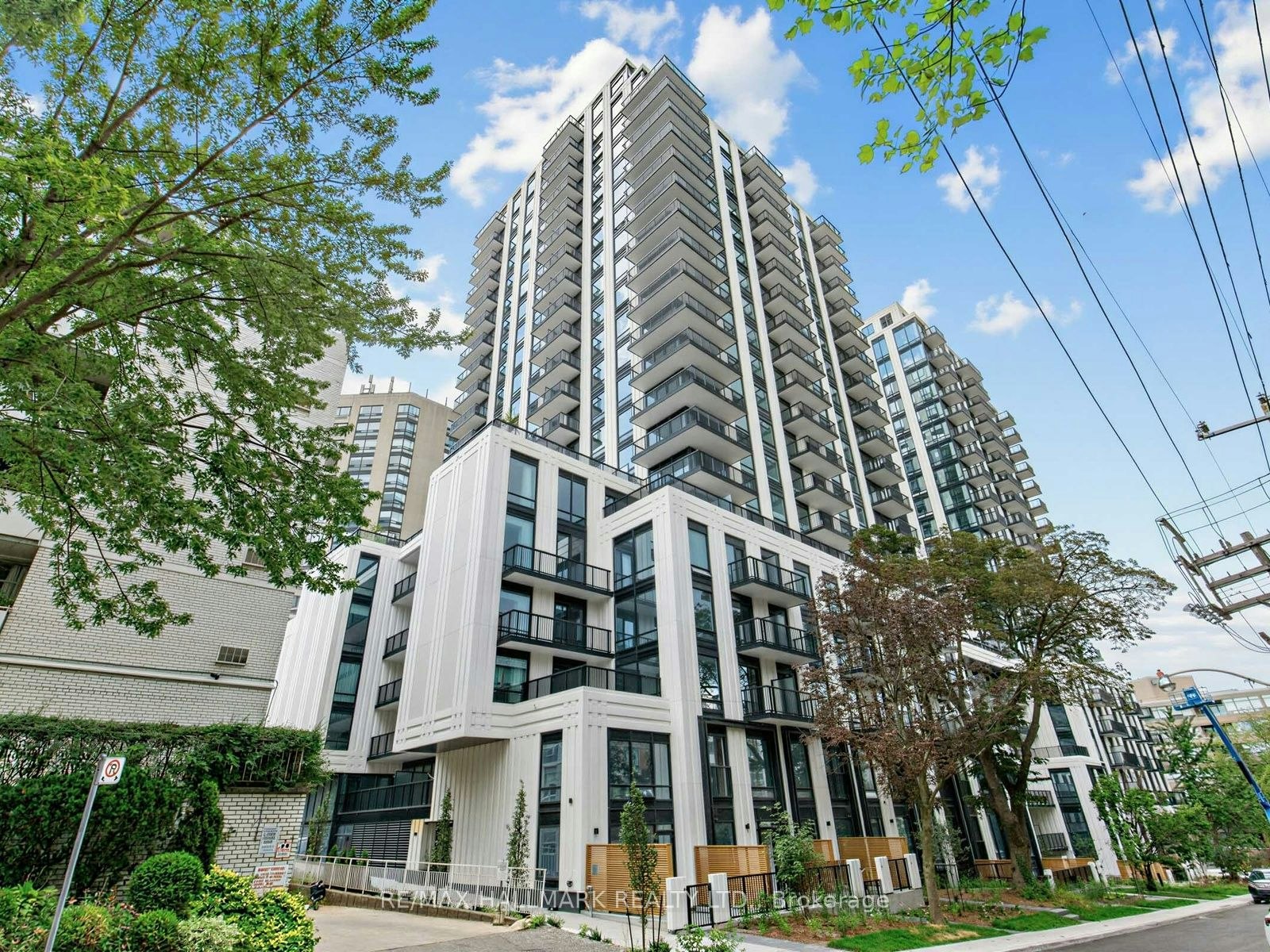 528-91 Montclair Avenue, Toronto, ON, M5P 0B1 - 2