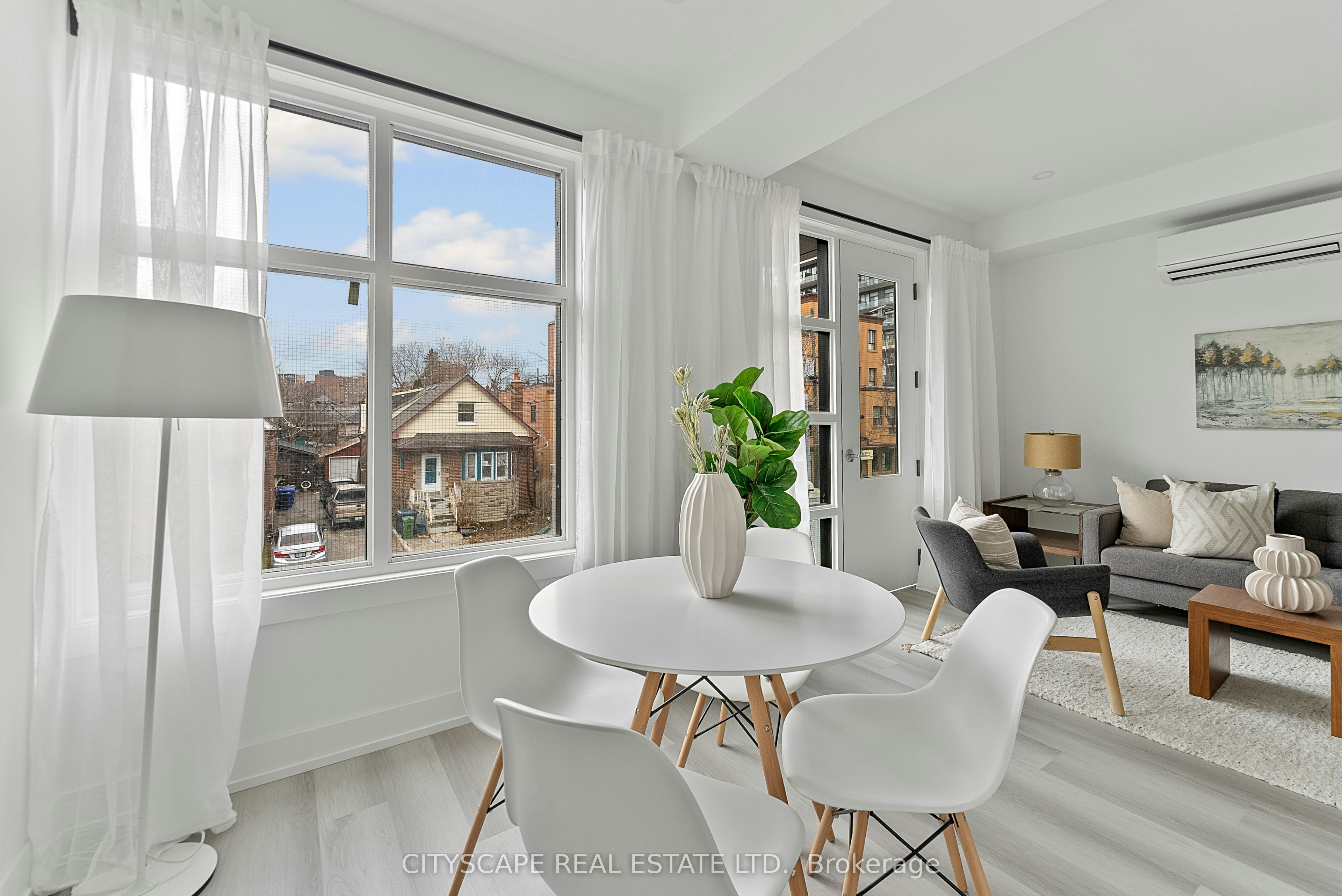 1 - lower-589 Oakwood Avenue, Toronto, ON, M6E 2X8 - 18