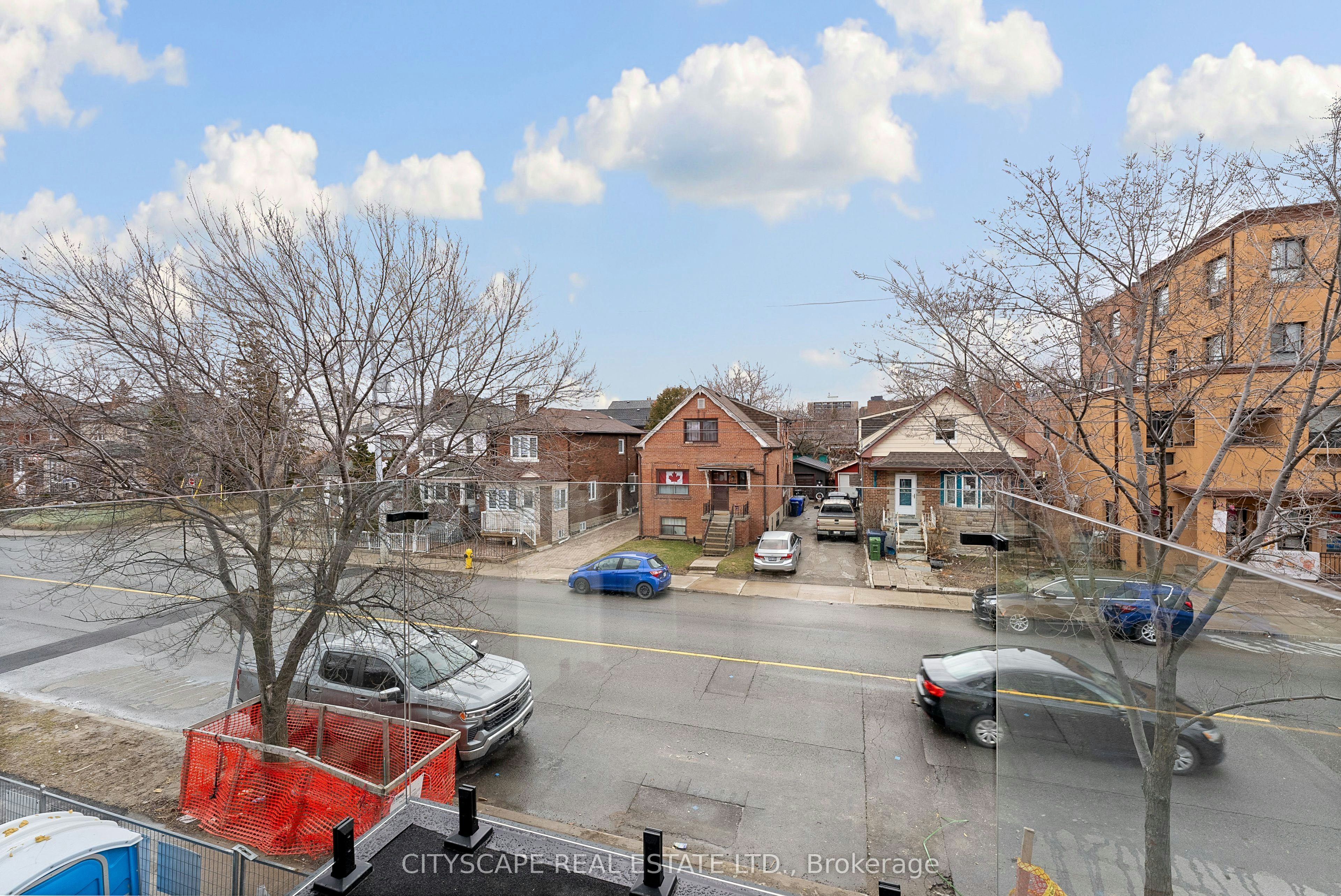 1 - lower-589 Oakwood Avenue, Toronto, ON, M6E 2X8 - 19