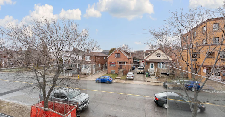1 - lower-589 Oakwood Avenue, Toronto, ON, M6E 2X8 - 19
