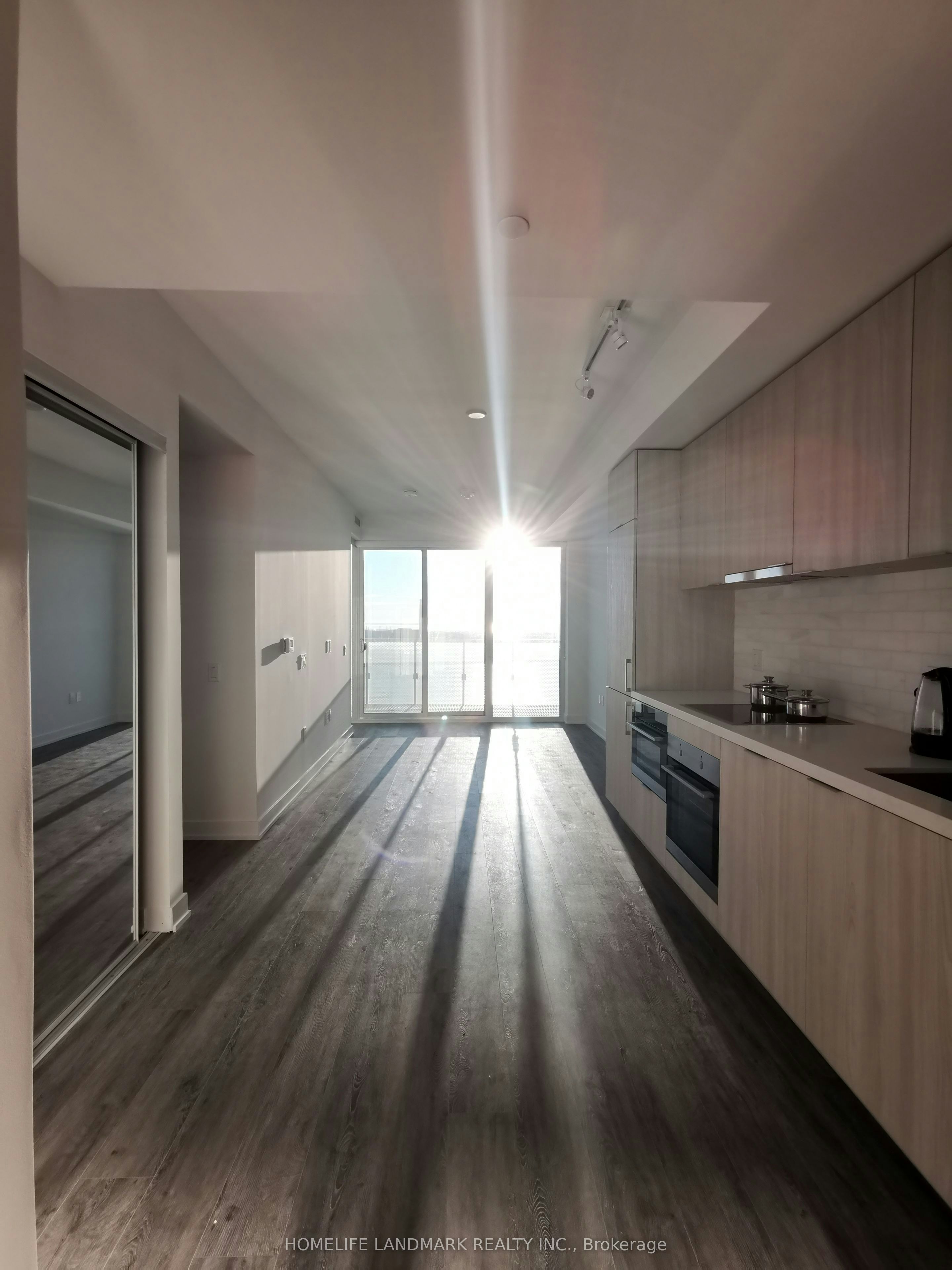 3201-15 Queens Quay E N/A, Toronto, ON, M5E 0C5 - 4